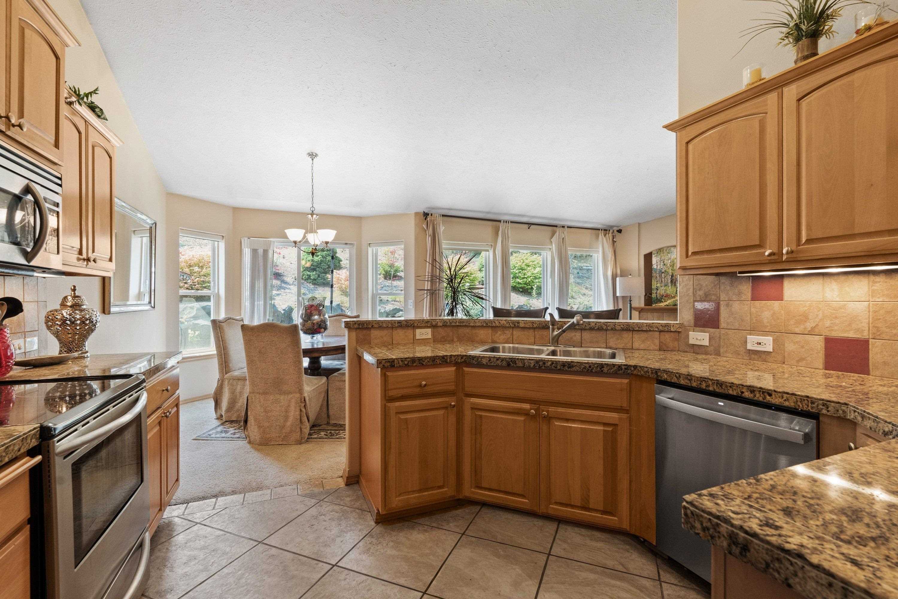 517 W Bolan Ave - Photo 17