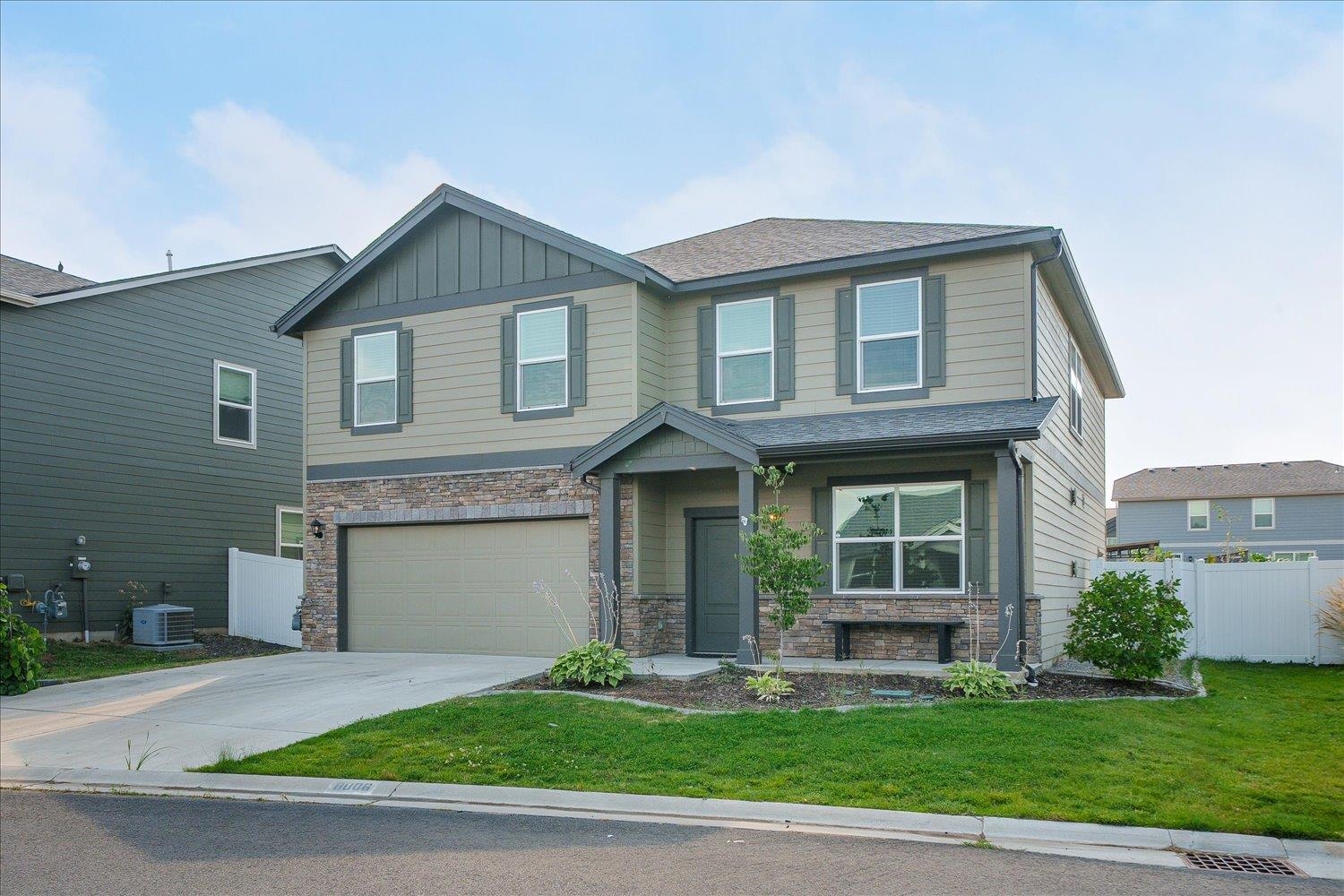8006 S FRUITVALE Ln - Photo 2