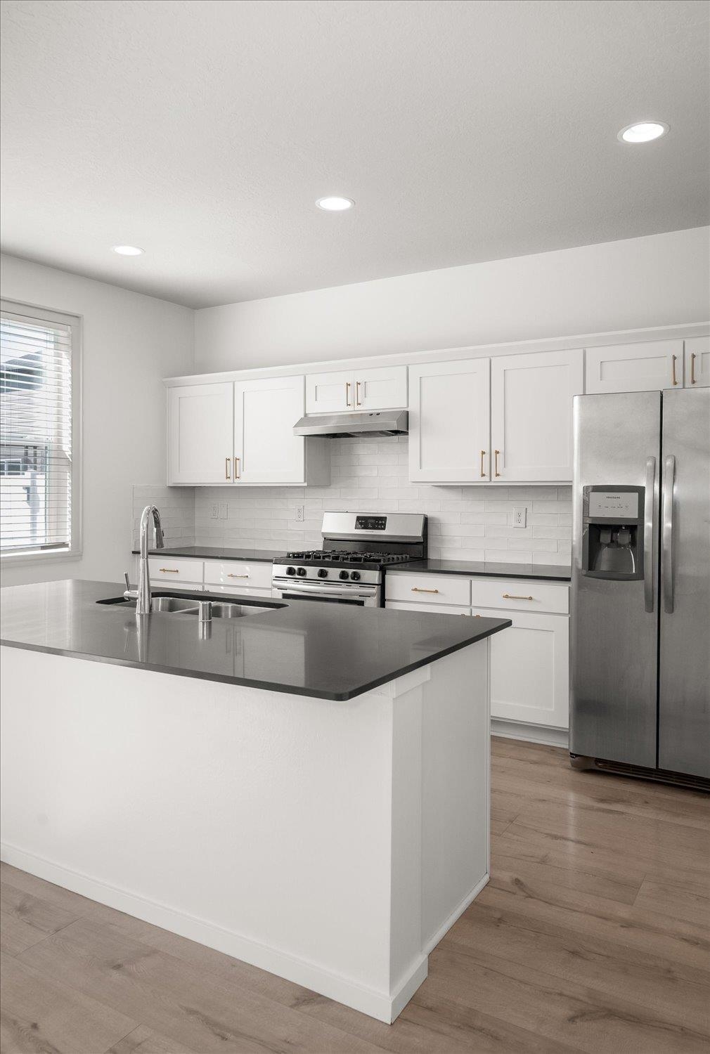 8006 S FRUITVALE Ln - Photo 12