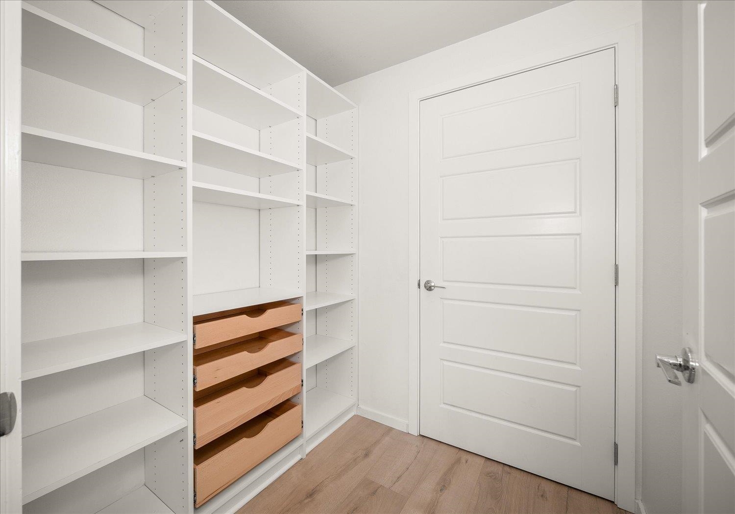8006 S FRUITVALE Ln - Photo 13