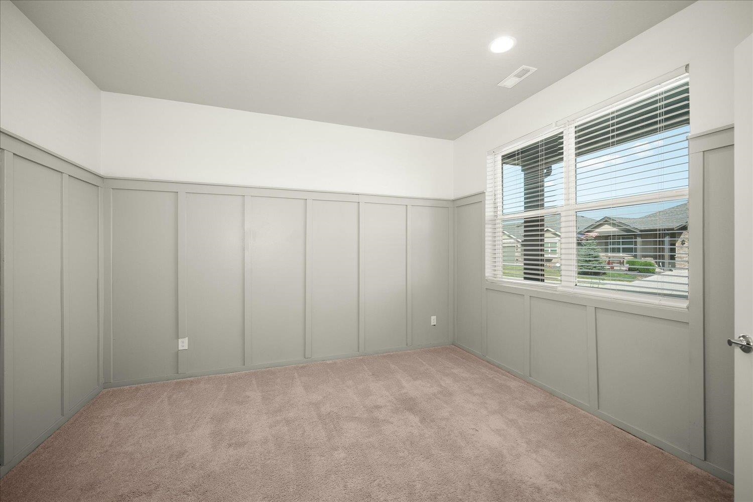 8006 S FRUITVALE Ln - Photo 14