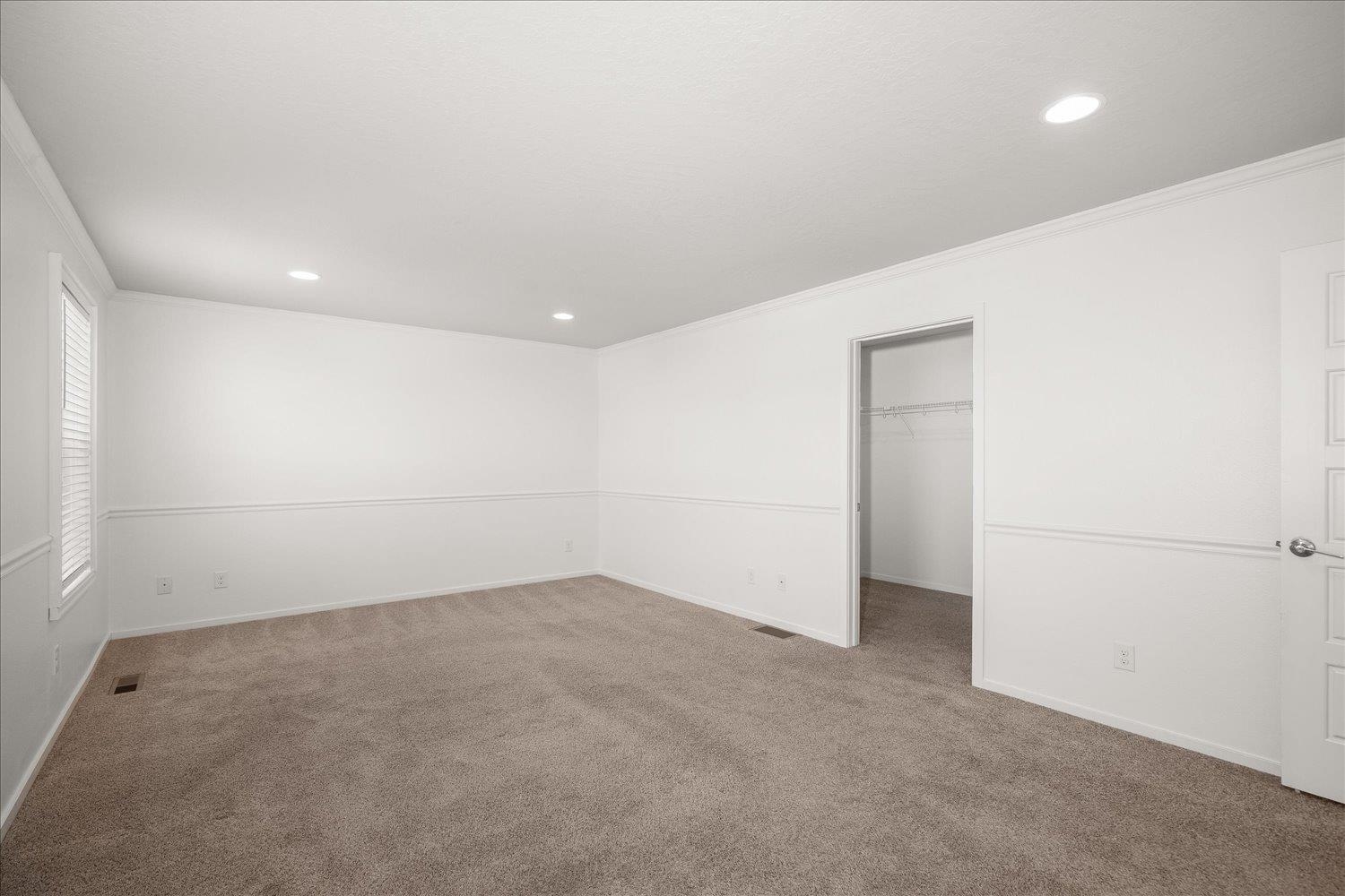 8006 S FRUITVALE Ln - Photo 18