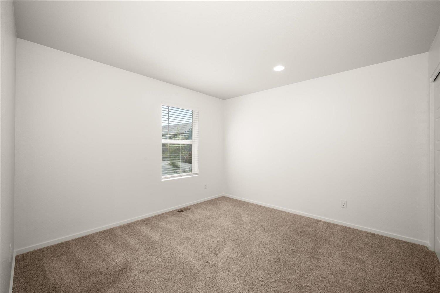 8006 S FRUITVALE Ln - Photo 26
