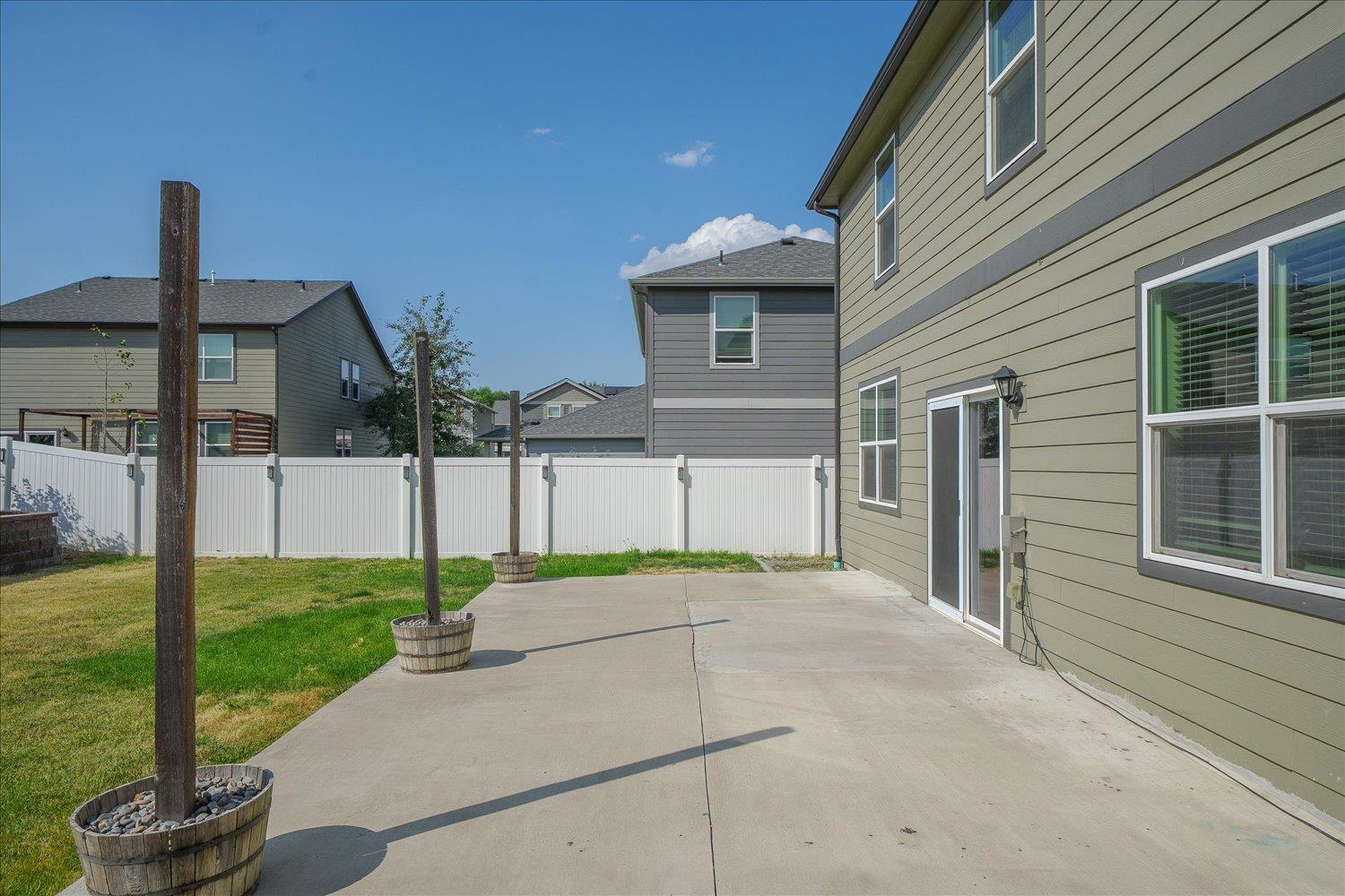 8006 S FRUITVALE Ln - Photo 33