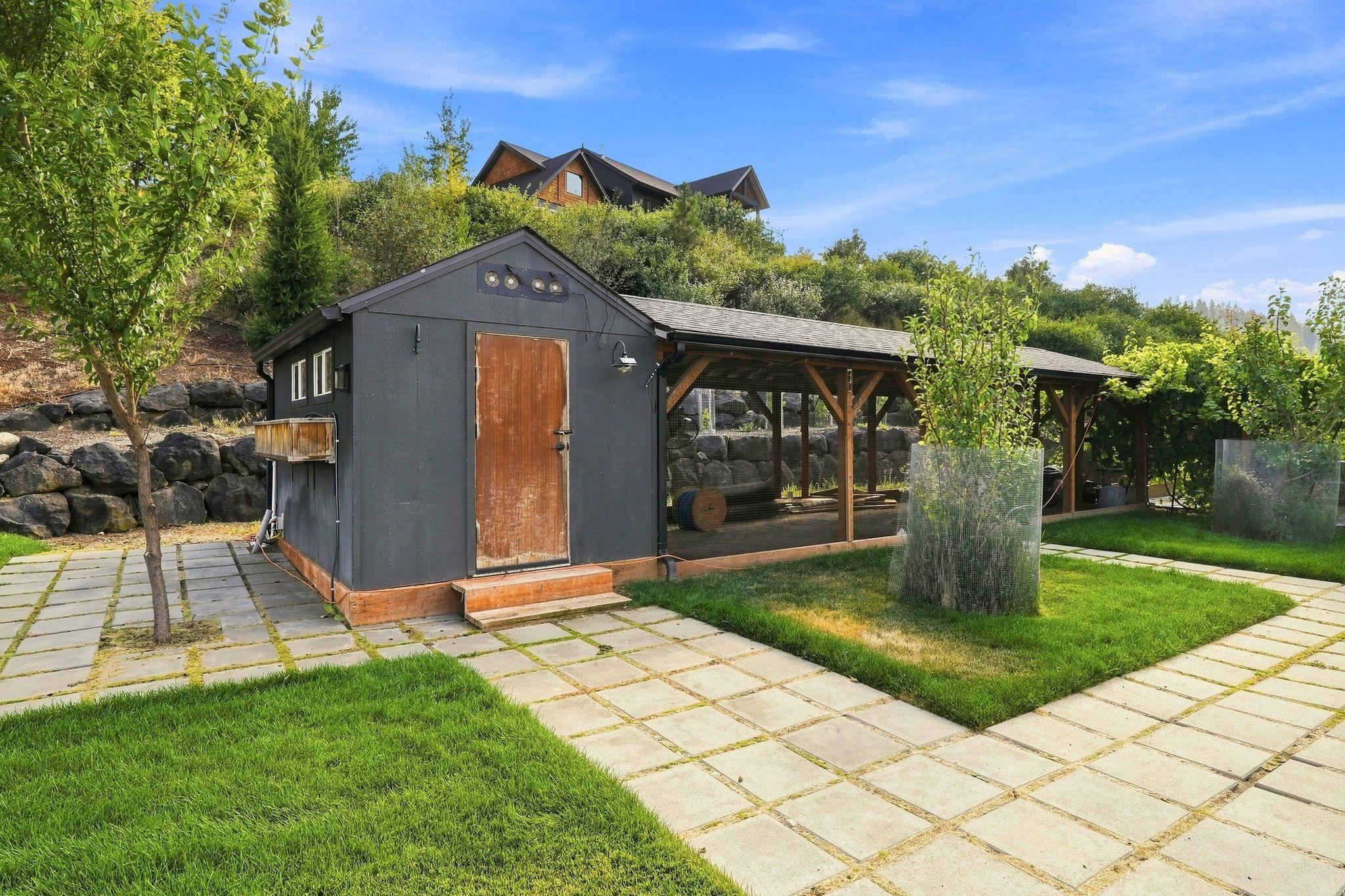 2324 S Park Rd - Photo 44