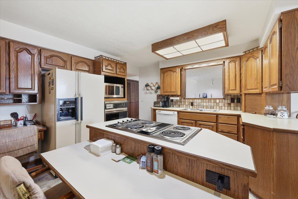 3314 W Beacon Ave - Photo 11