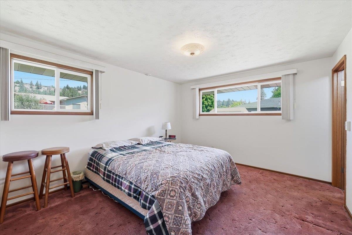 3314 W Beacon Ave - Photo 18