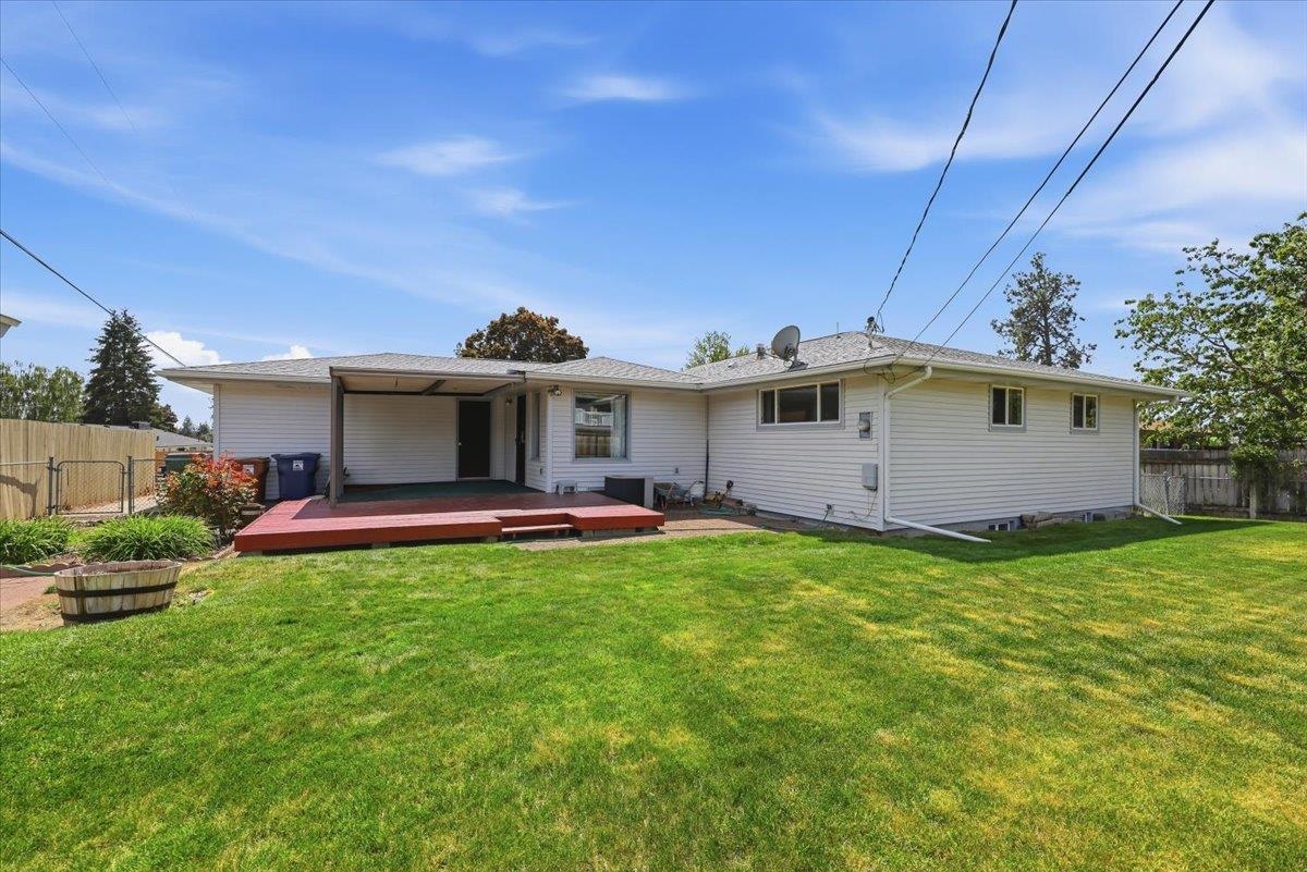 3314 W Beacon Ave - Photo 27
