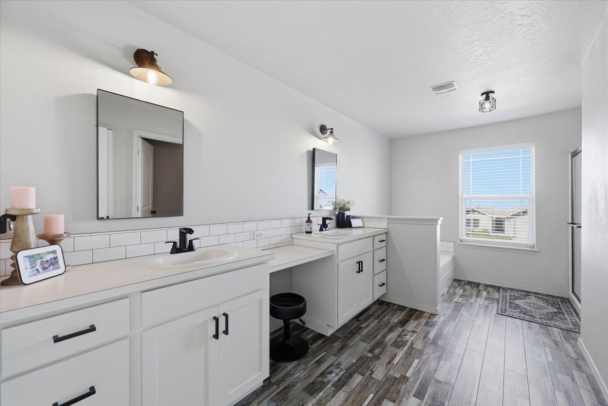 8802 N Cannon St - Photo 13