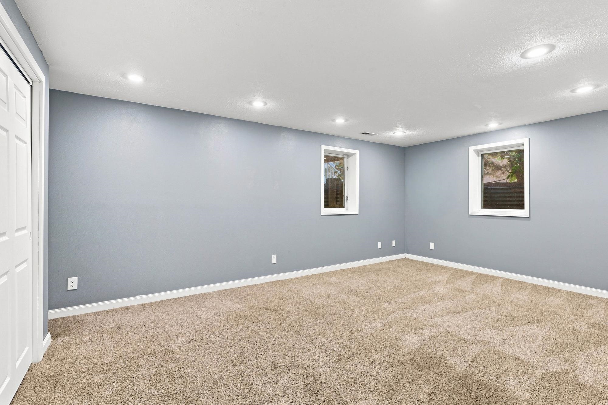 12118 E 37th Ct - Photo 25