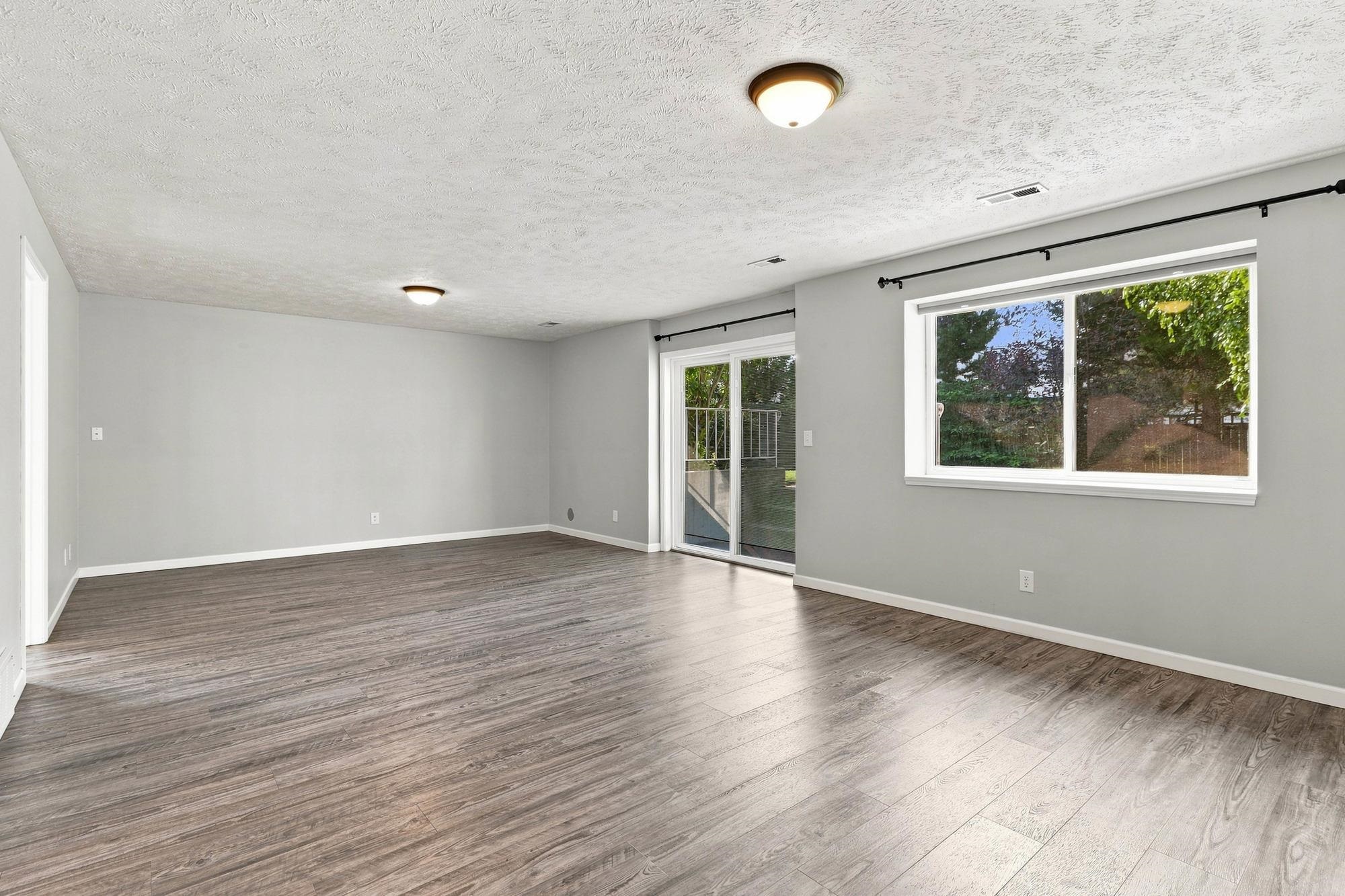 12118 E 37th Ct - Photo 19