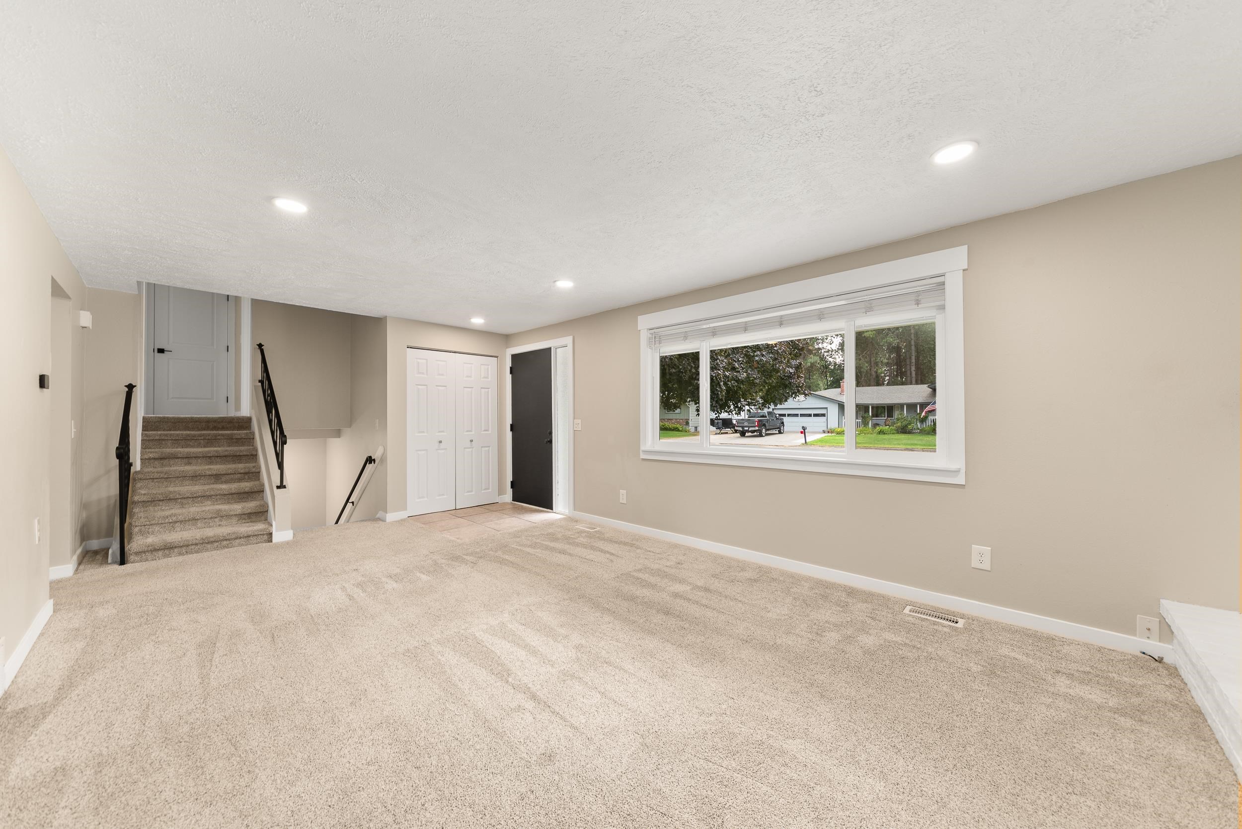 612 E Roundtable Cir - Photo 24