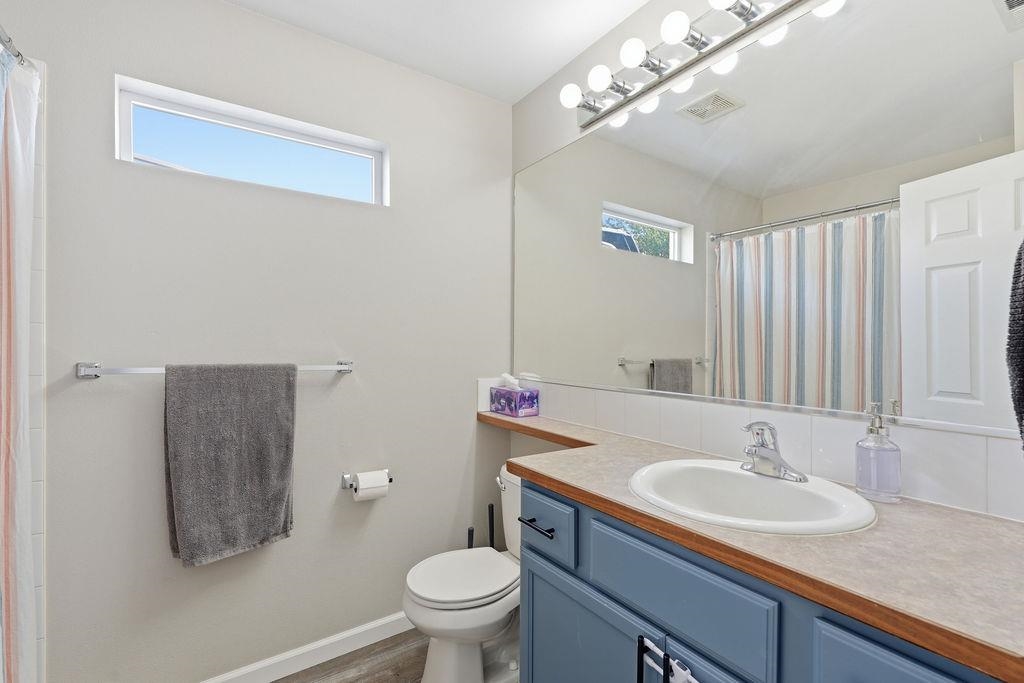 208 N Armstrong Ct - Photo 8