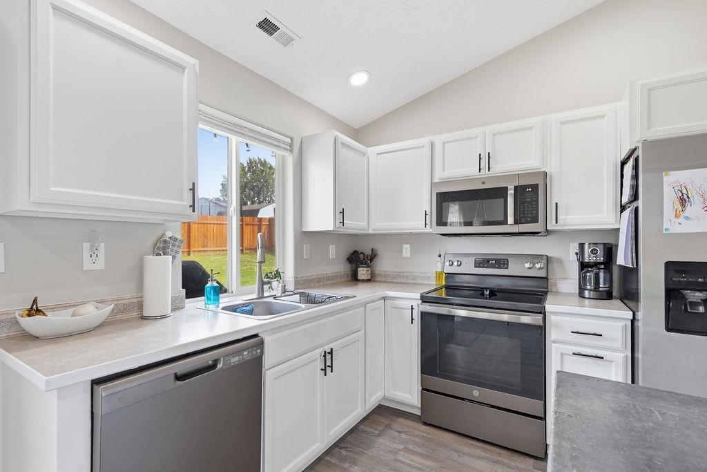 208 N Armstrong Ct - Photo 15