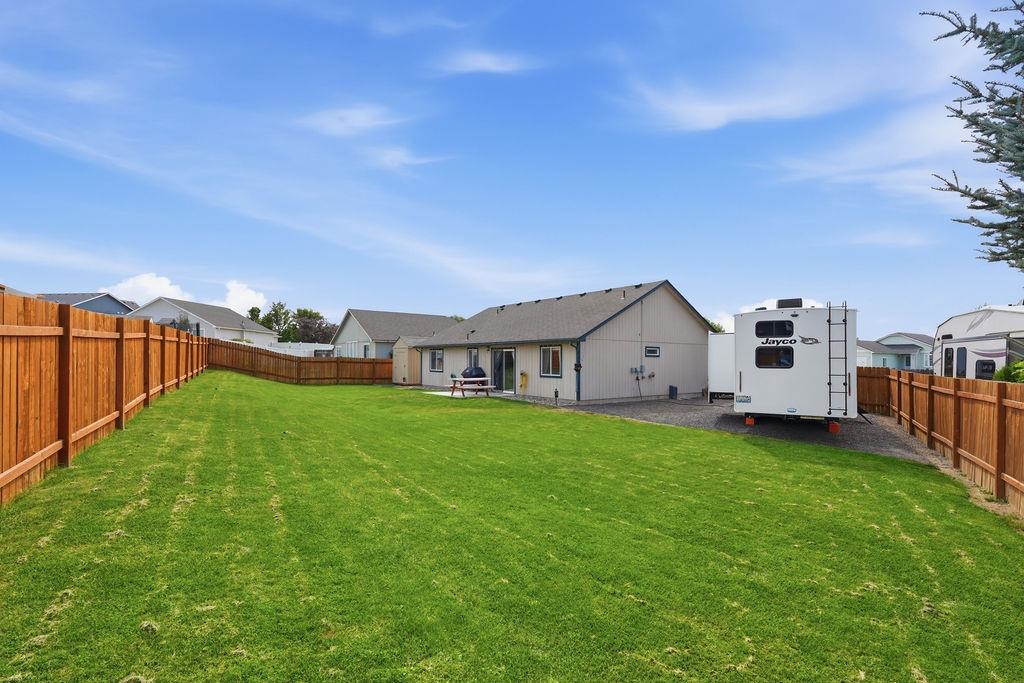 208 N Armstrong Ct - Photo 31