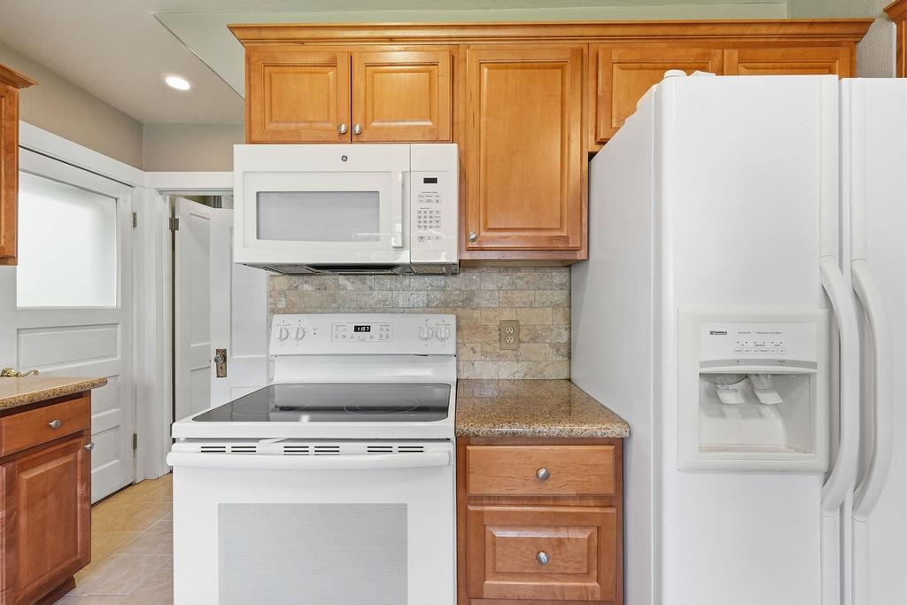 622 E 27TH Ave - Photo 6