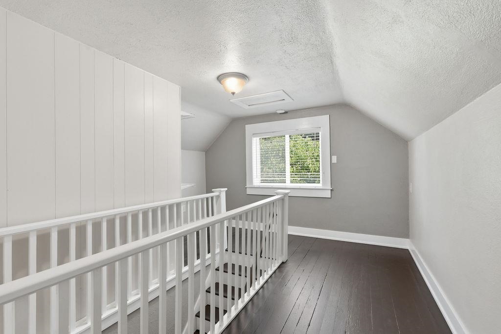 622 E 27TH Ave - Photo 22