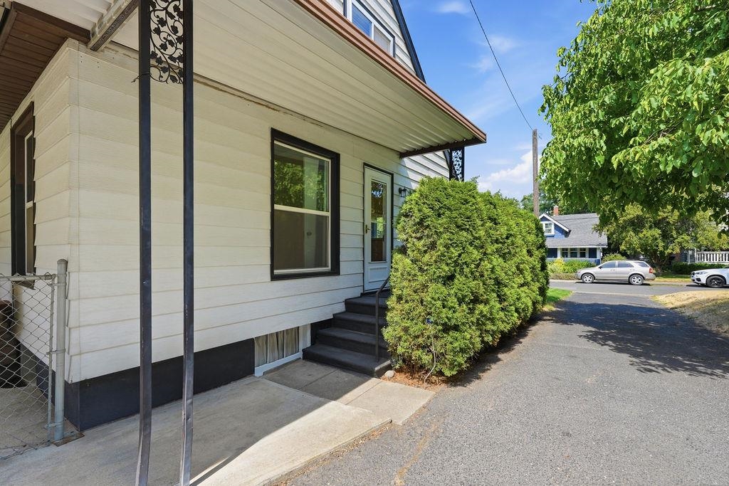 622 E 27TH Ave - Photo 28