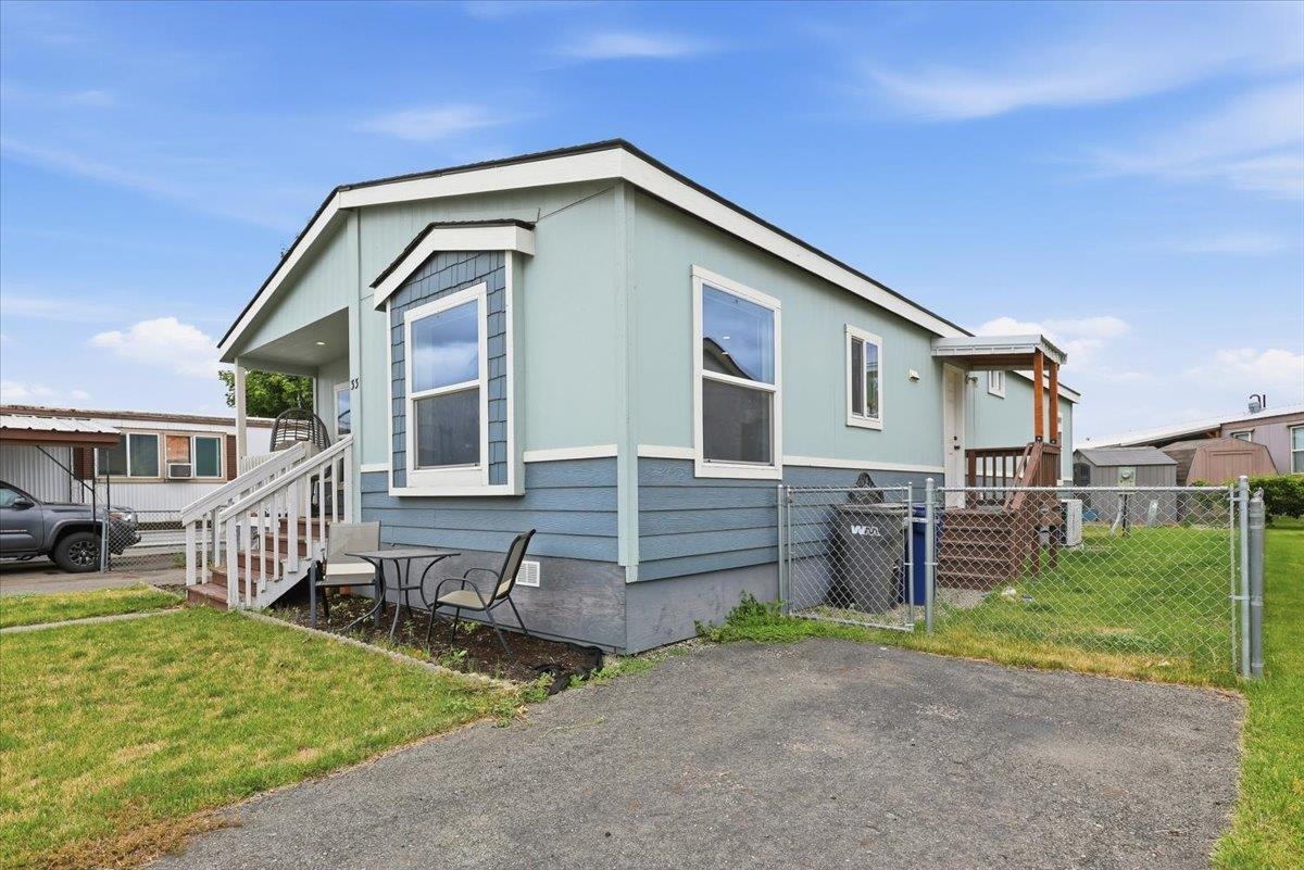 21725 E Wellesley Ave - Photo 19
