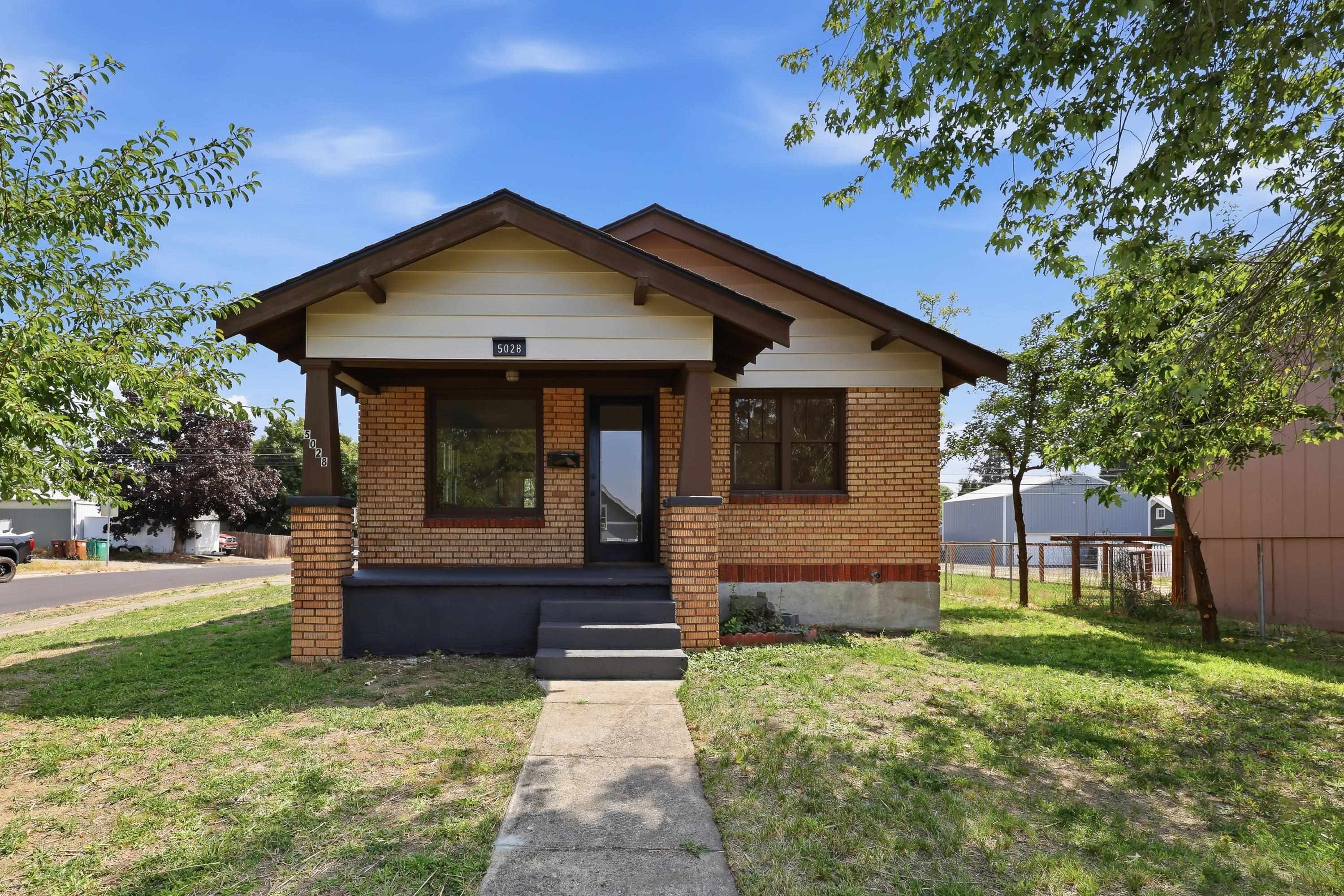 5028 N Wall St - Photo 1