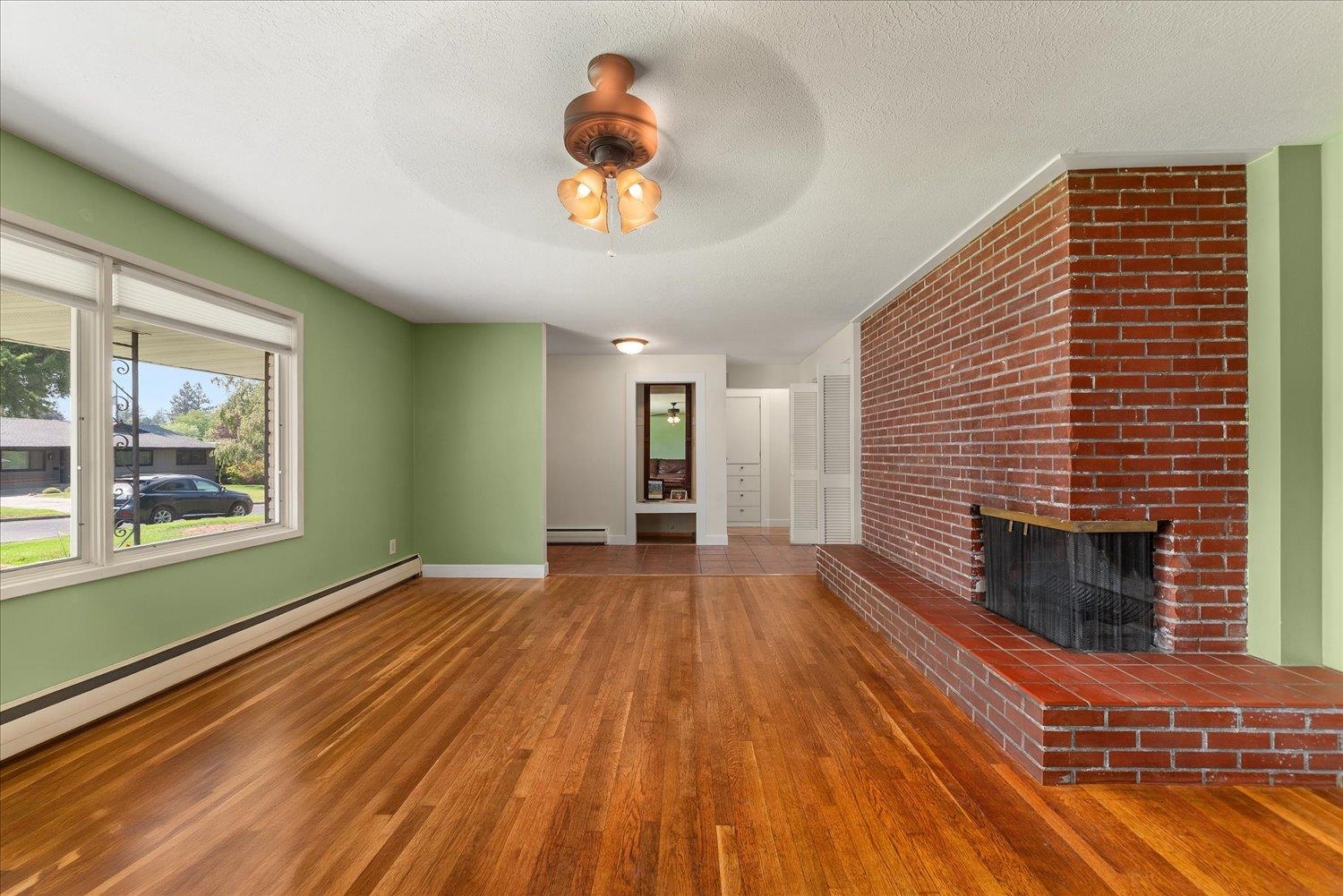 1915 E 38th Ave - Photo 11