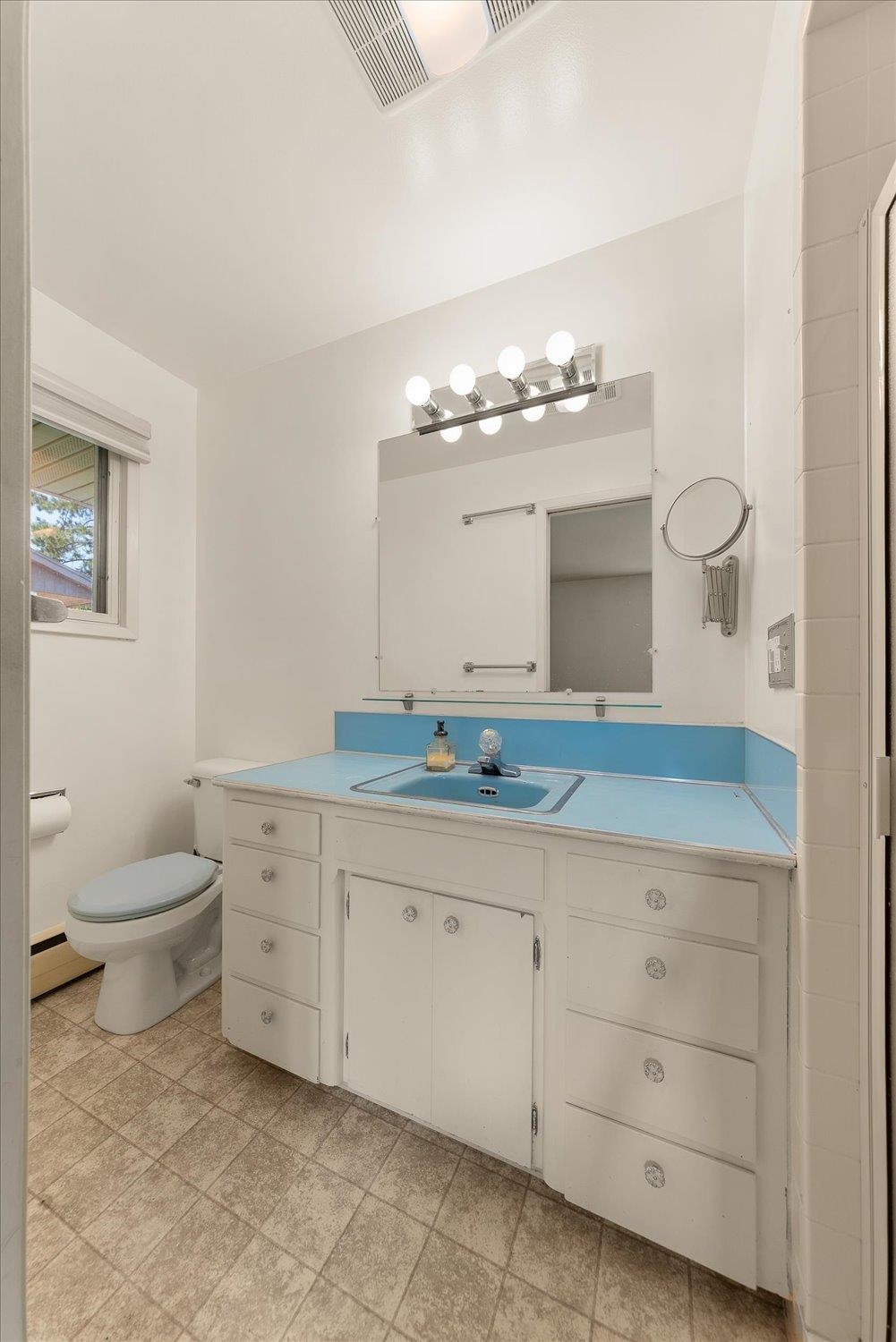 1915 E 38th Ave - Photo 22