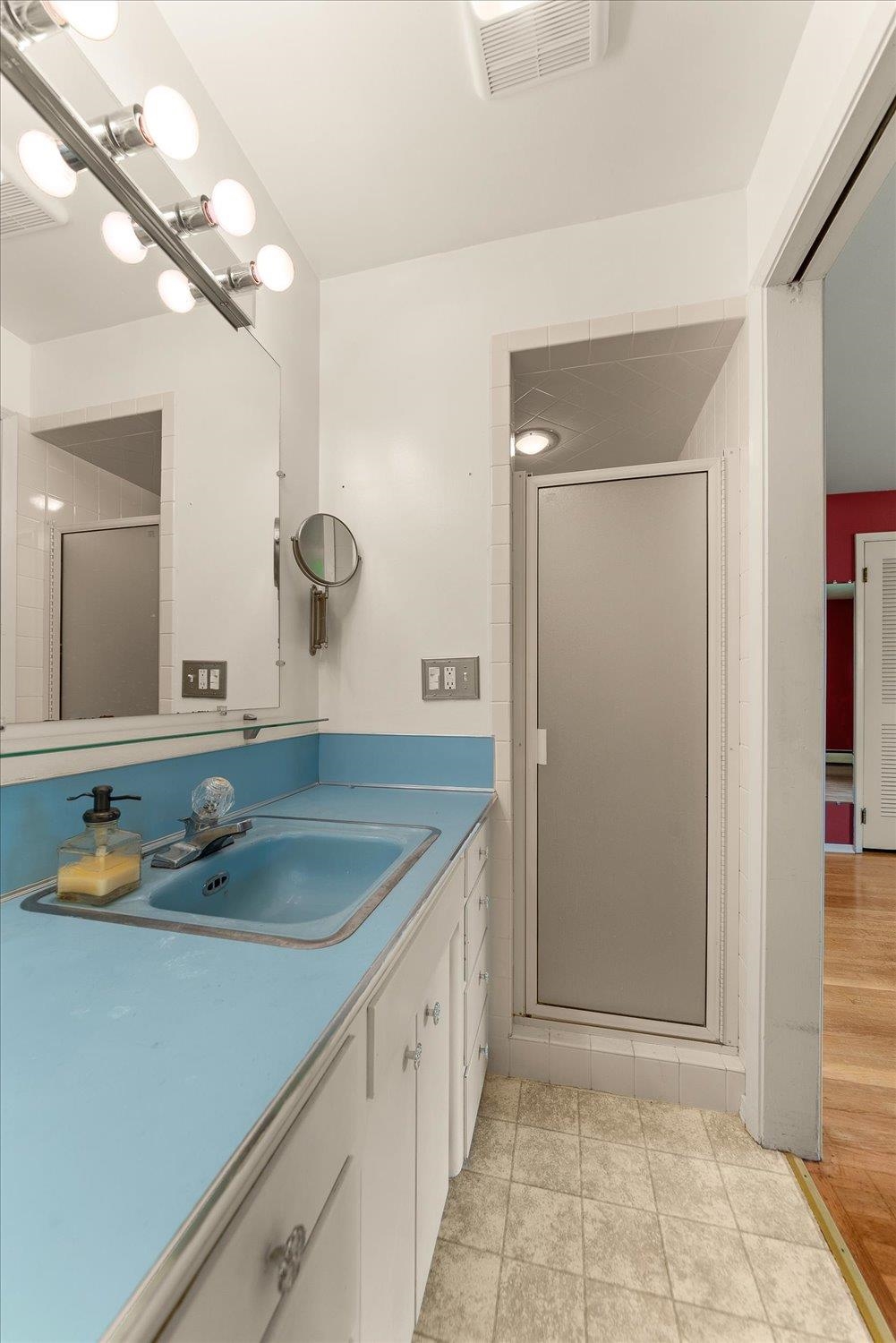 1915 E 38th Ave - Photo 23
