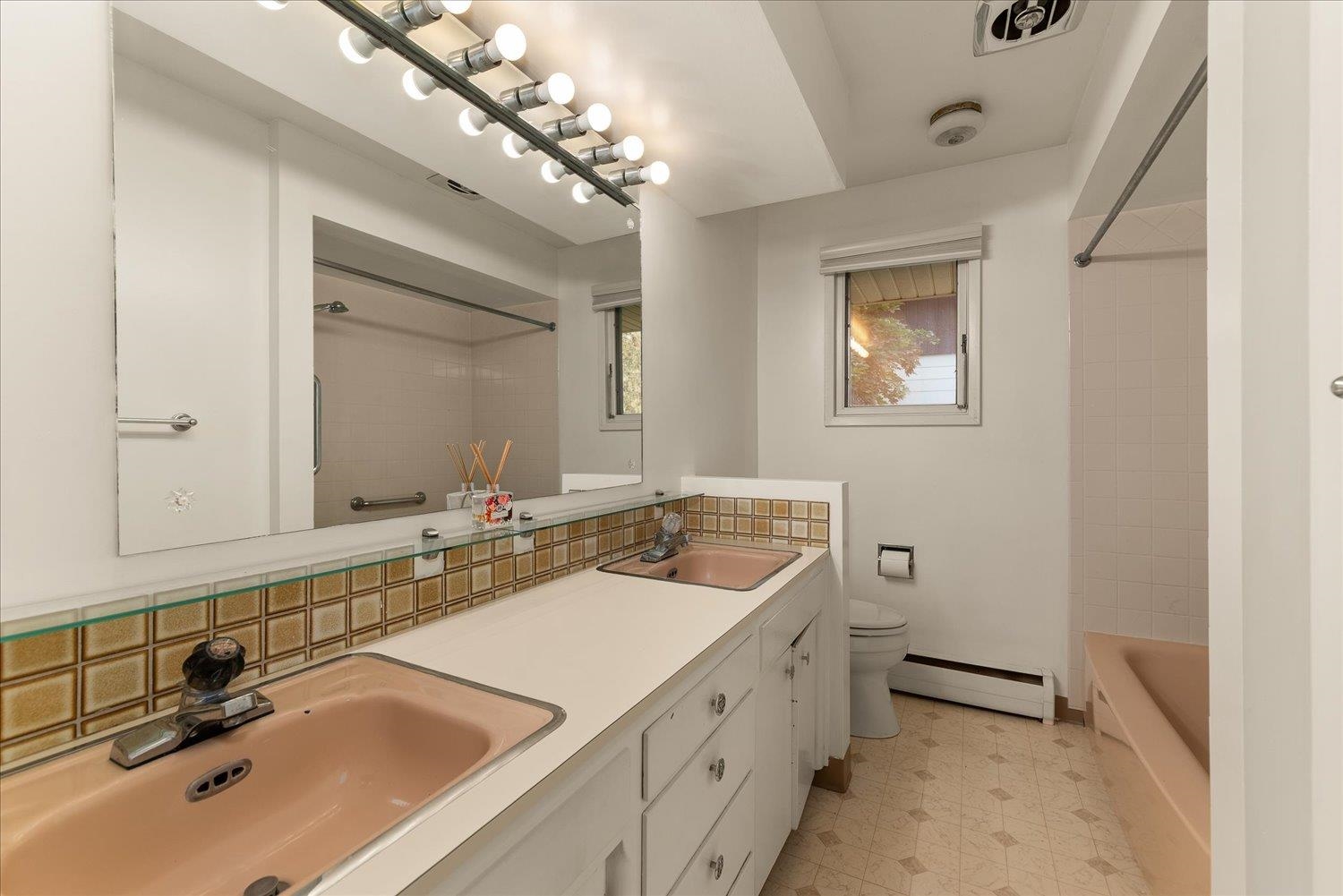 1915 E 38th Ave - Photo 24