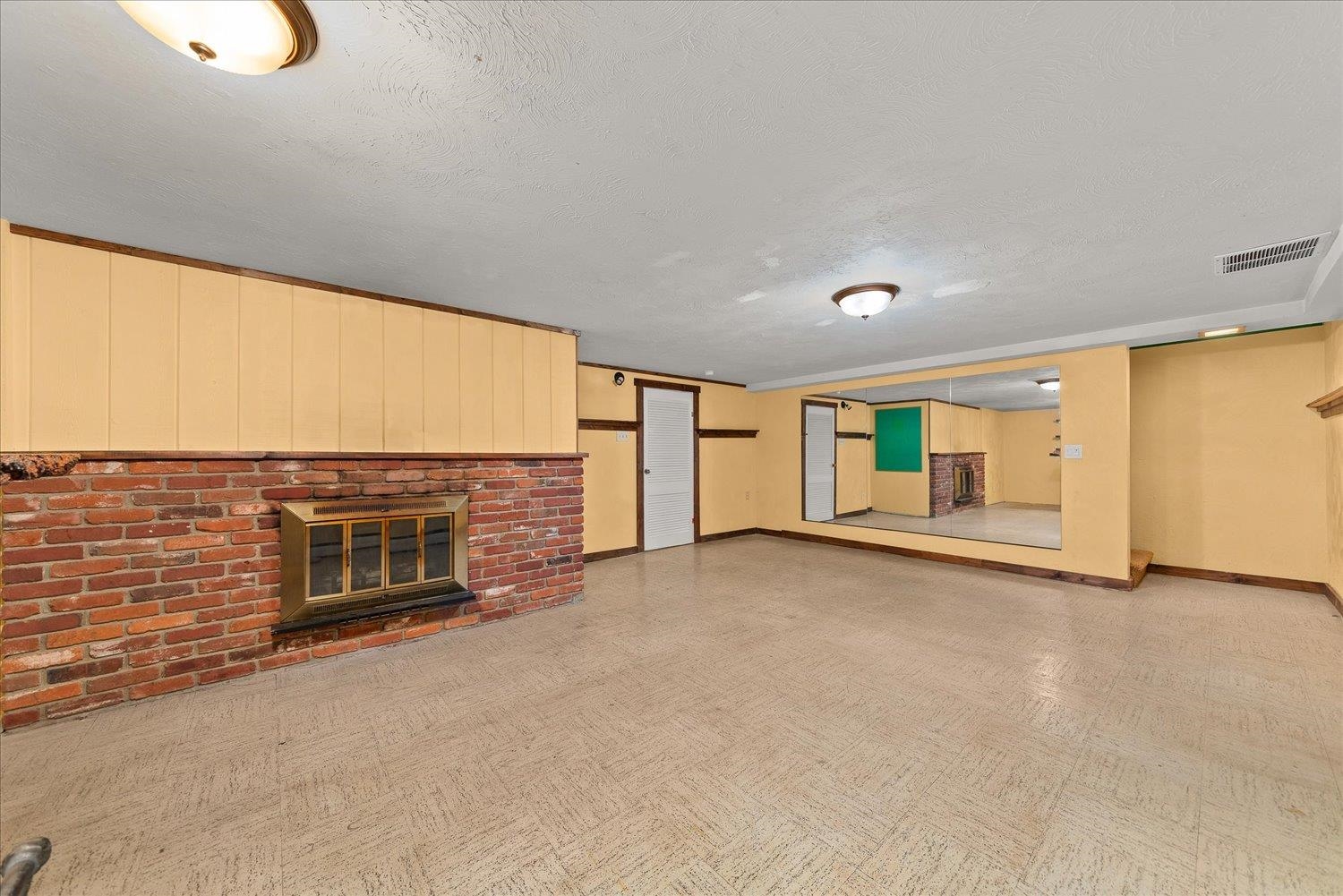 1915 E 38th Ave - Photo 32