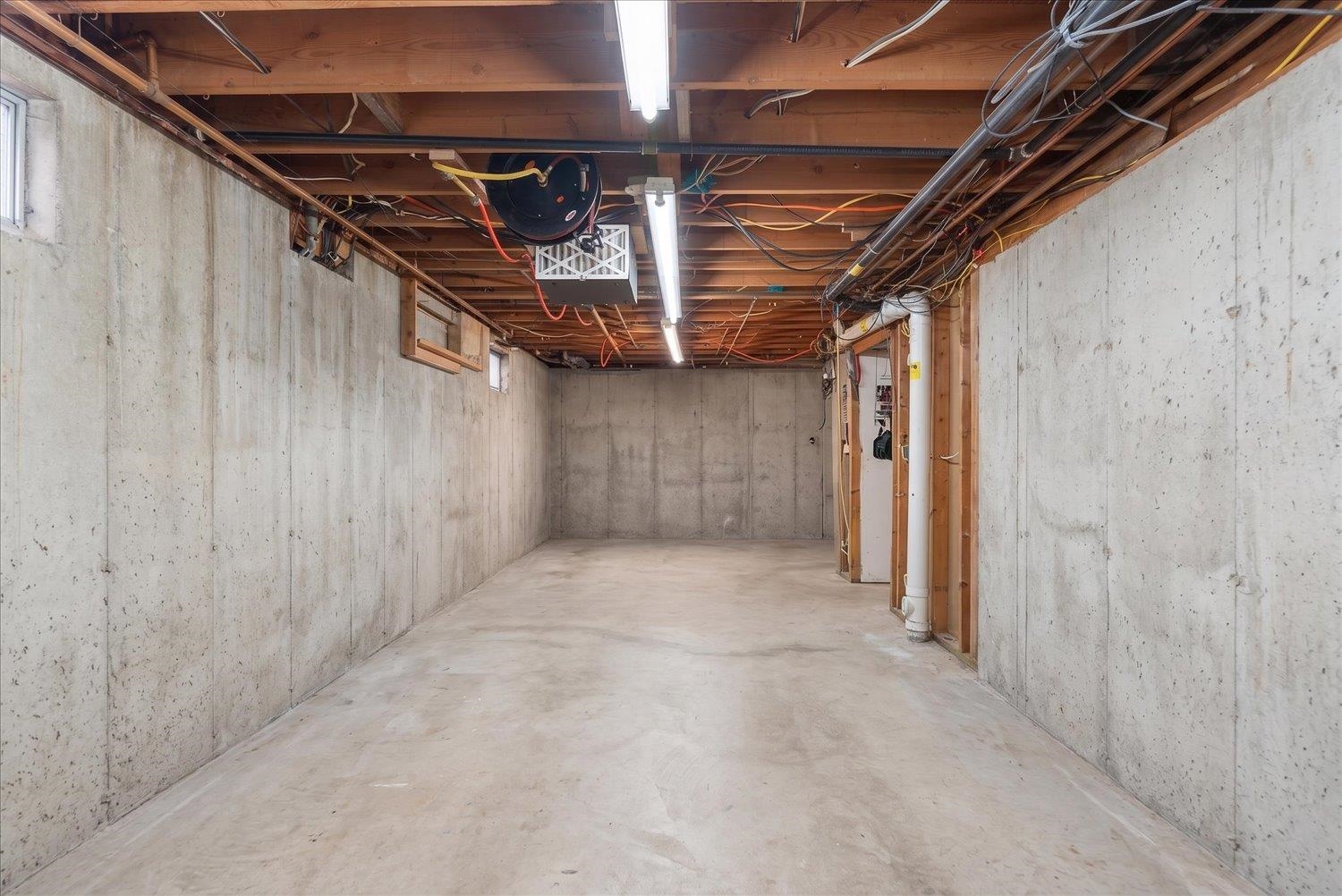 1915 E 38th Ave - Photo 35