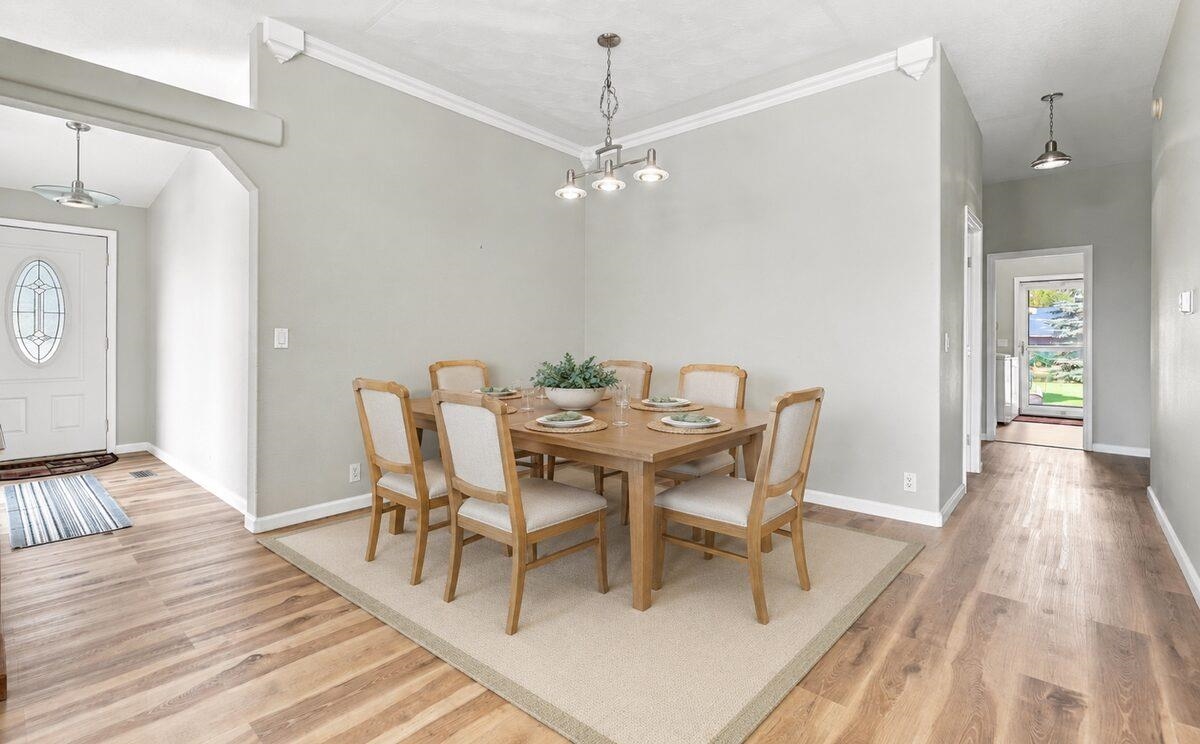 321 E Saltz Ln - Photo 12