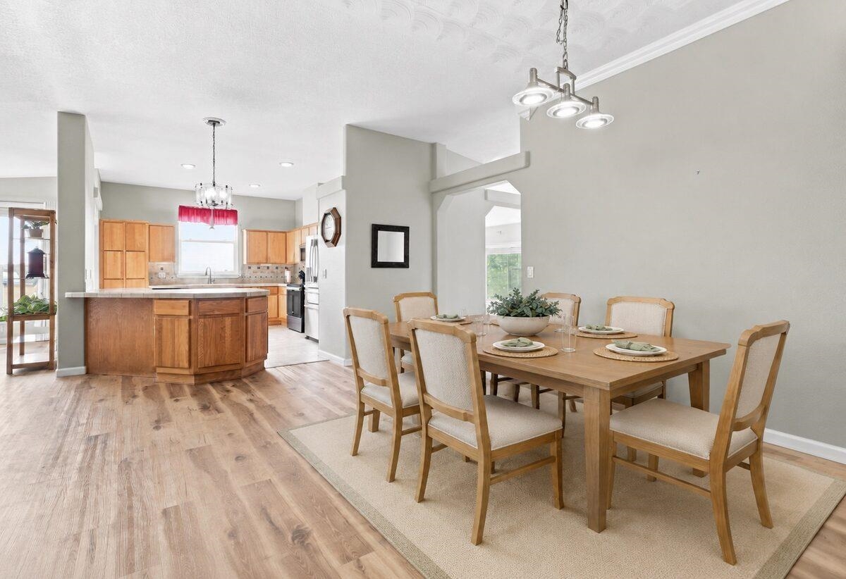 321 E Saltz Ln - Photo 11