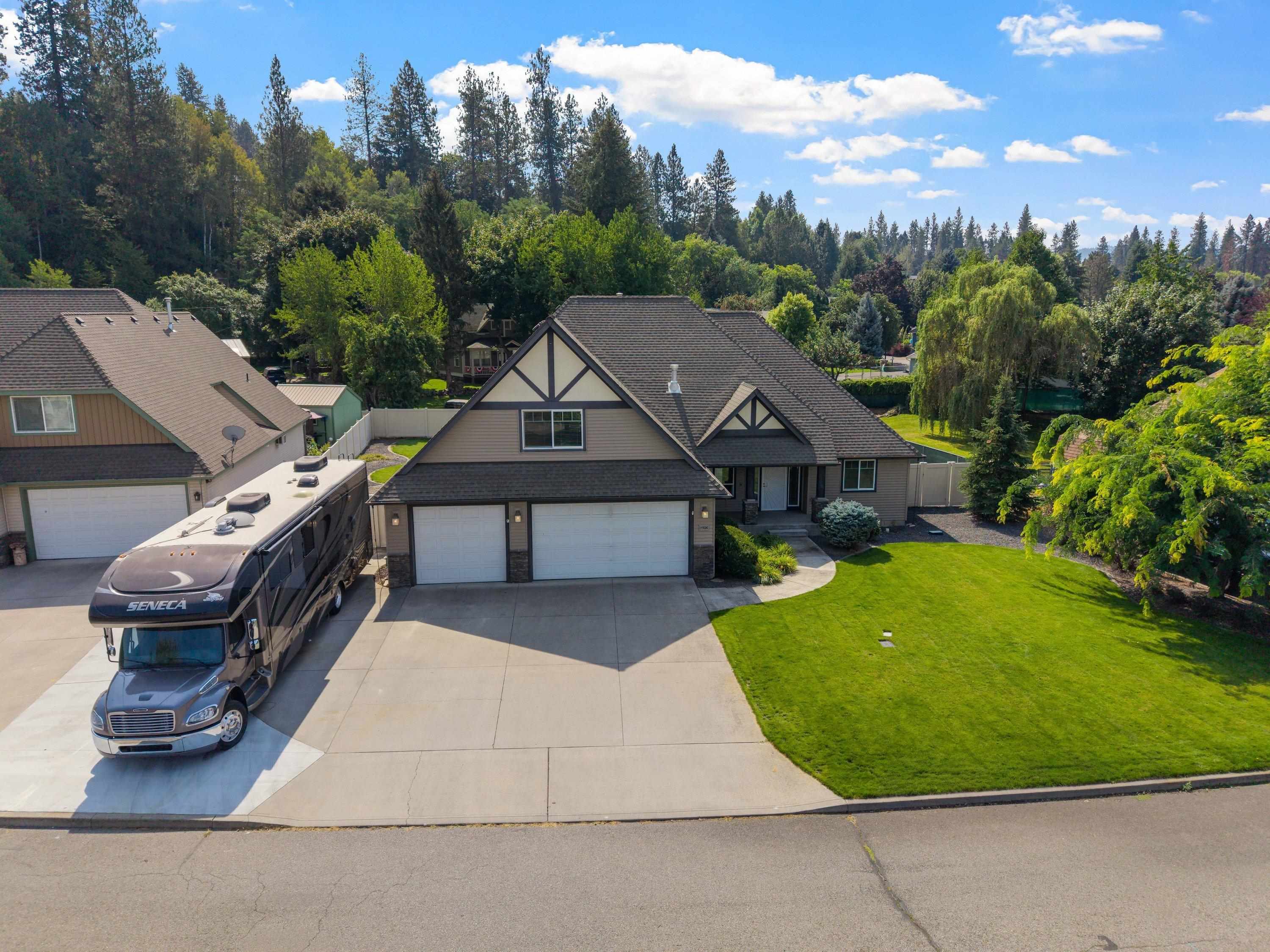 15926 E Renz Dr - Photo 4
