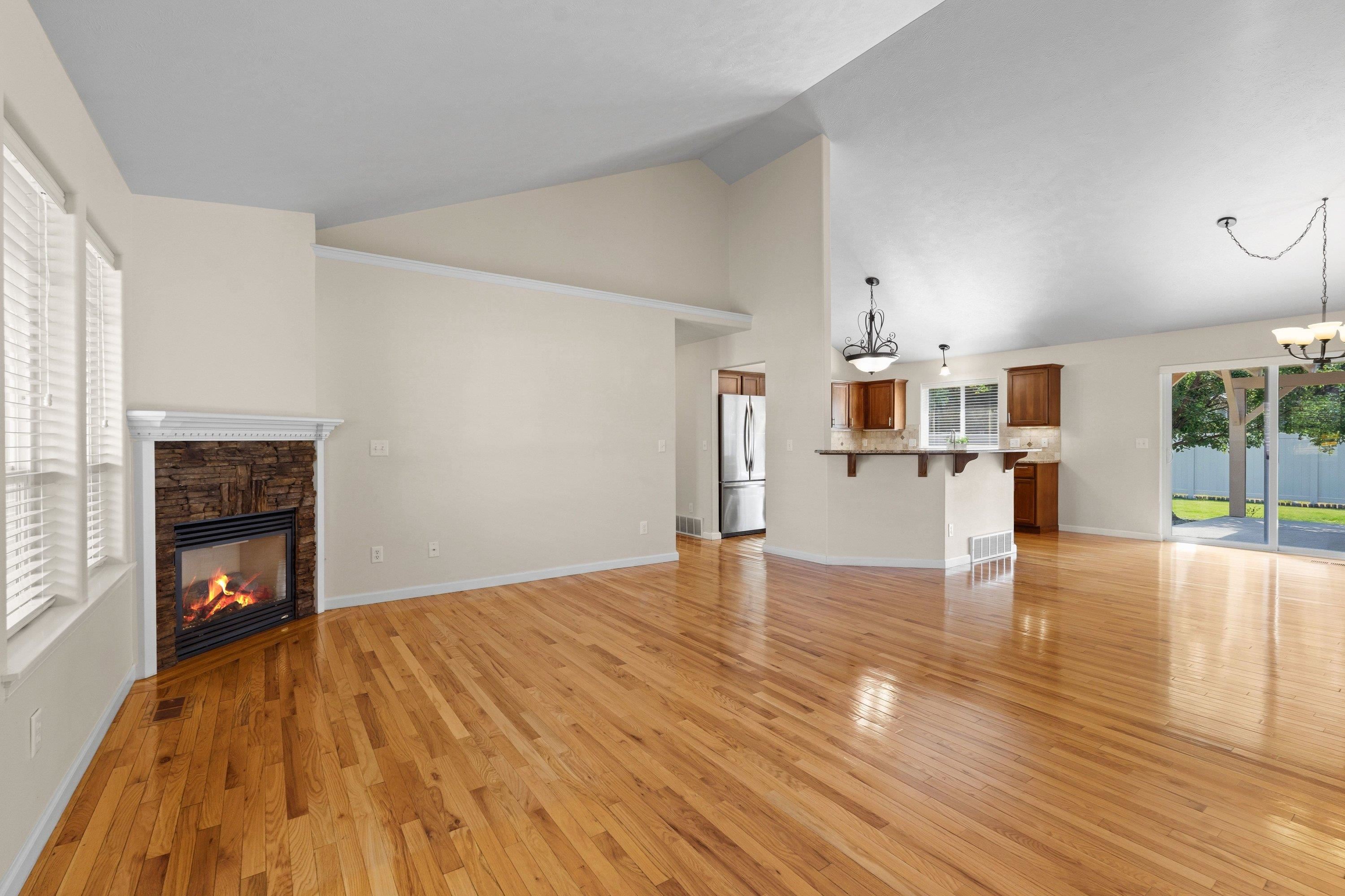 15926 E Renz Dr - Photo 8