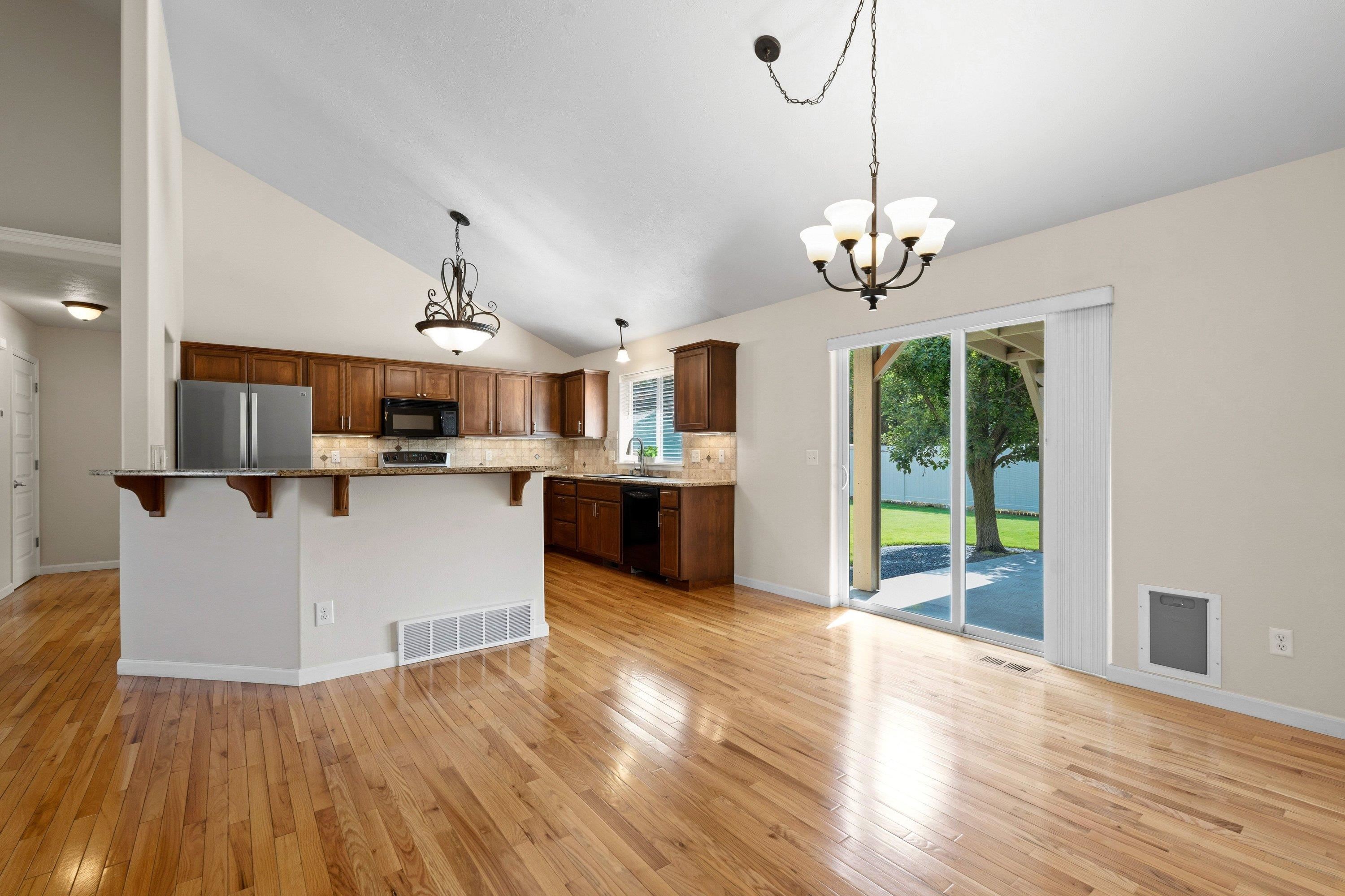 15926 E Renz Dr - Photo 13