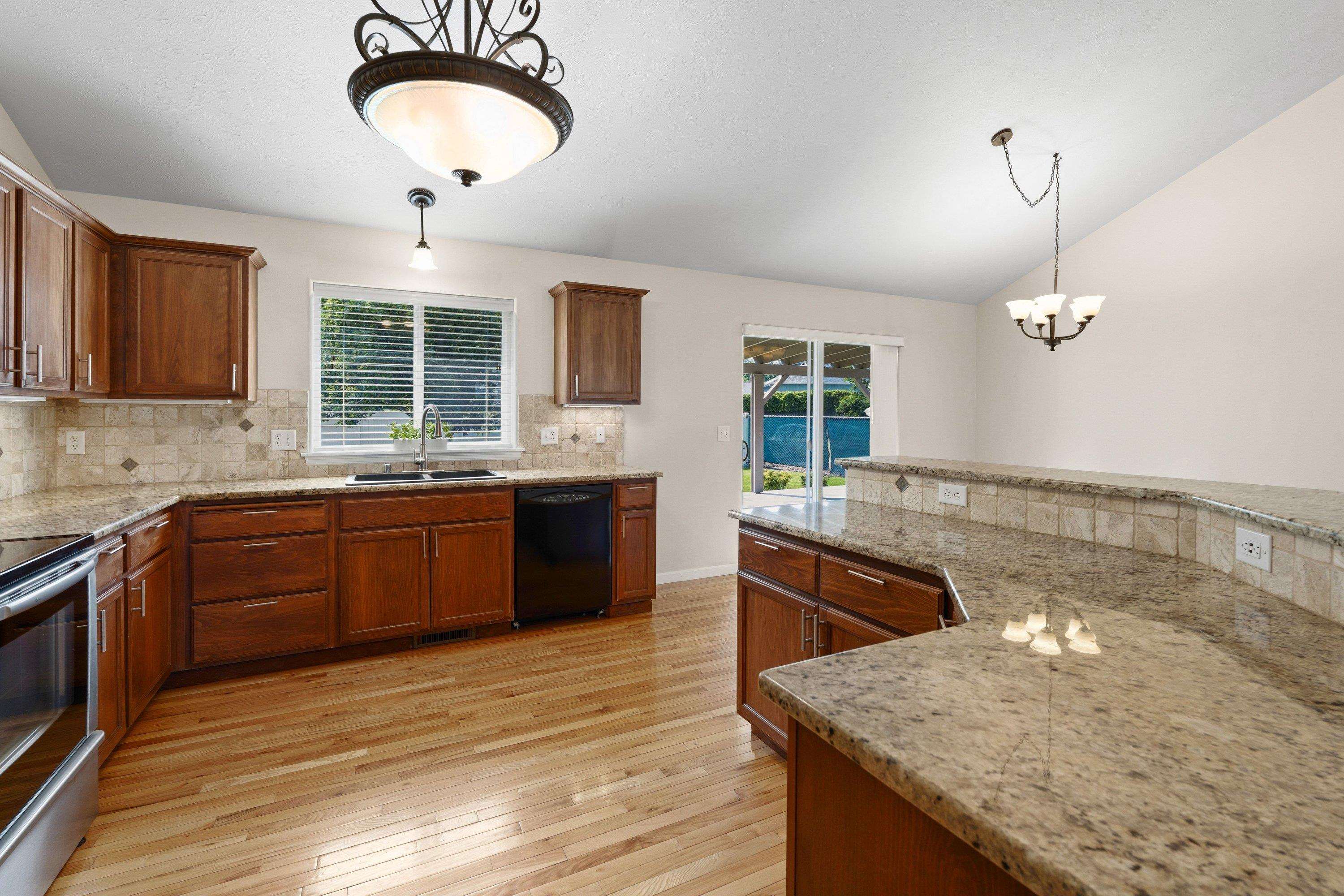 15926 E Renz Dr - Photo 14