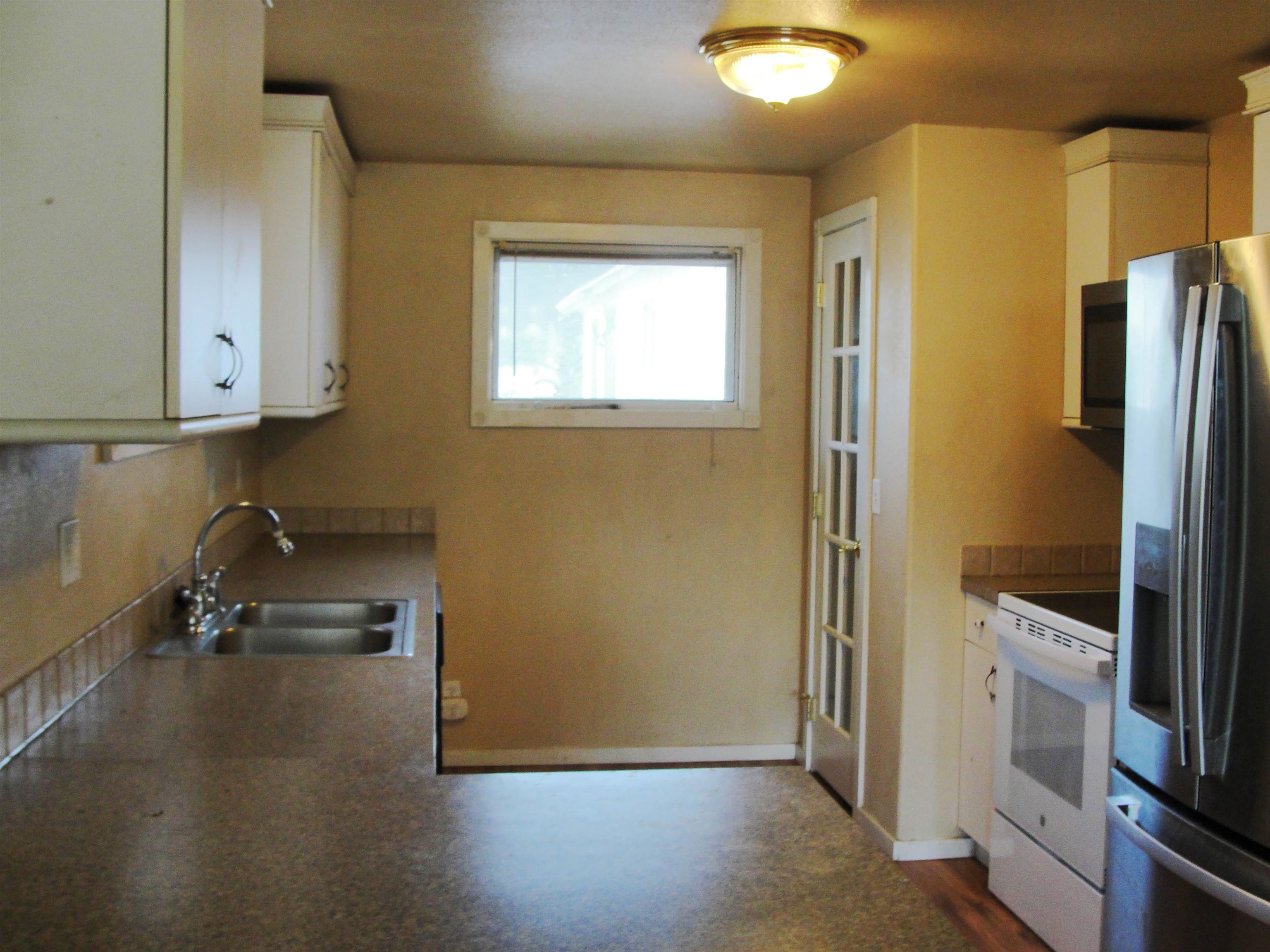 1804 E Wabash Ave - Photo 2