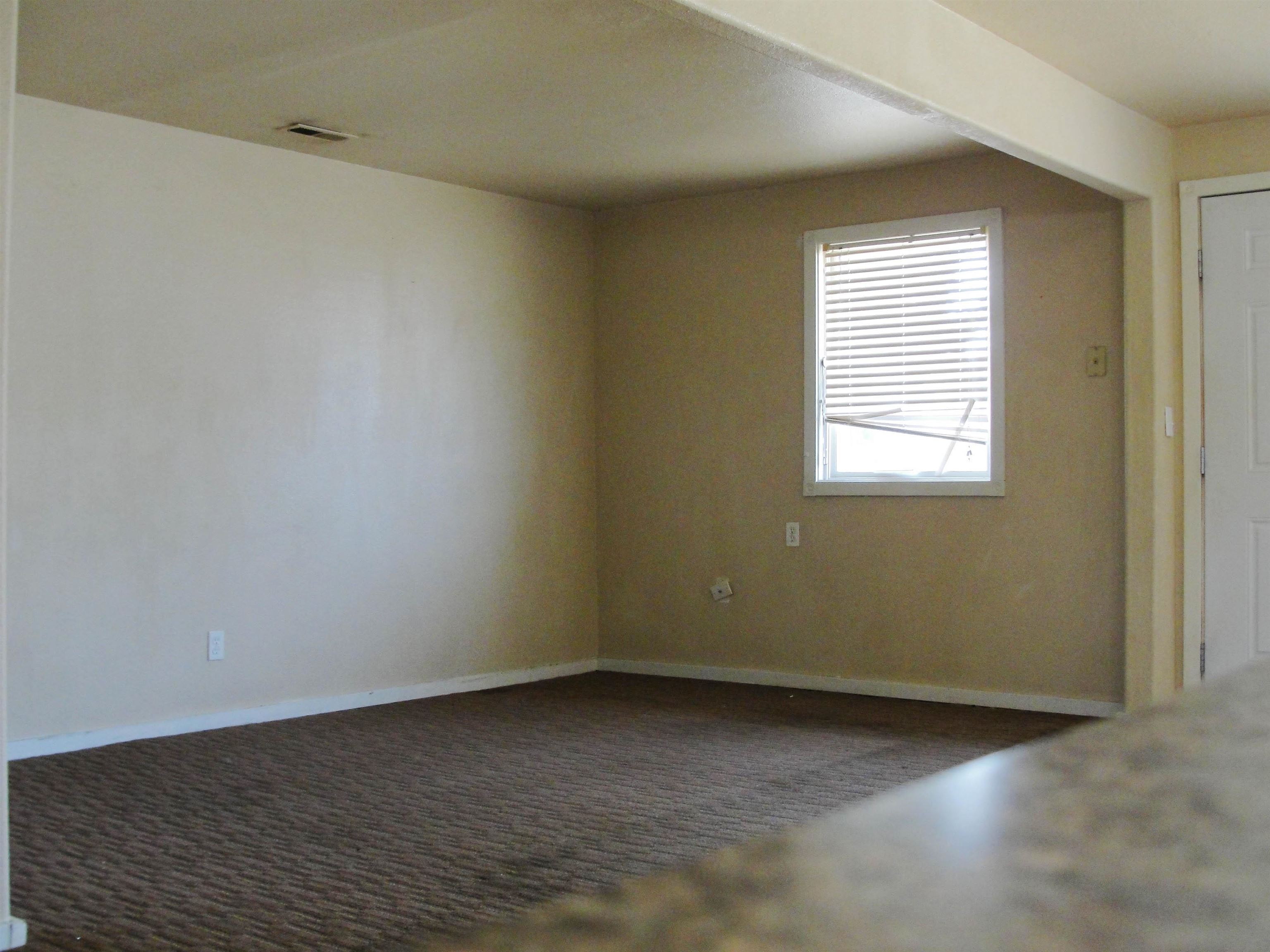 1804 E Wabash Ave - Photo 4
