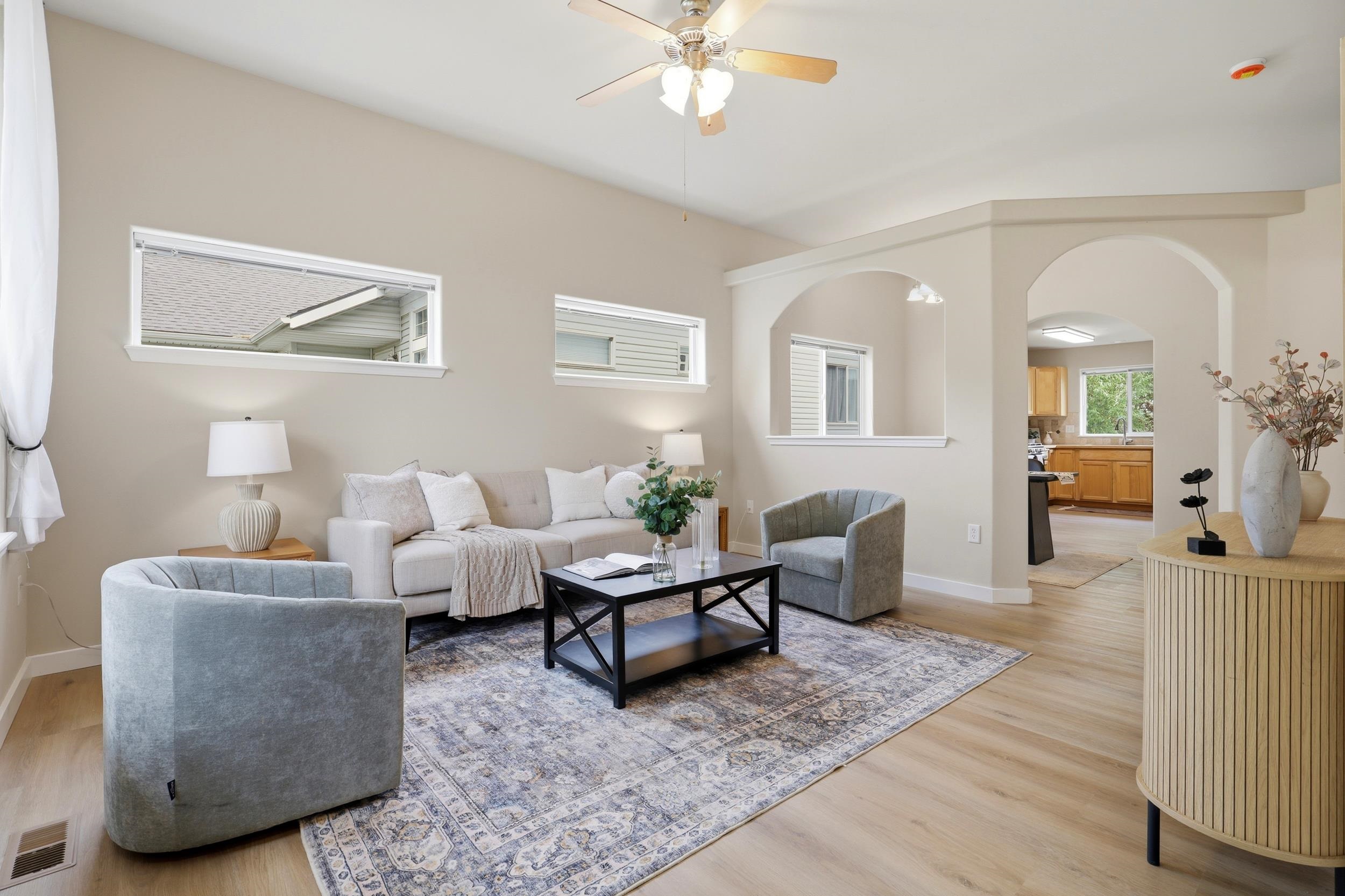 9106 N Oak St - Photo 8