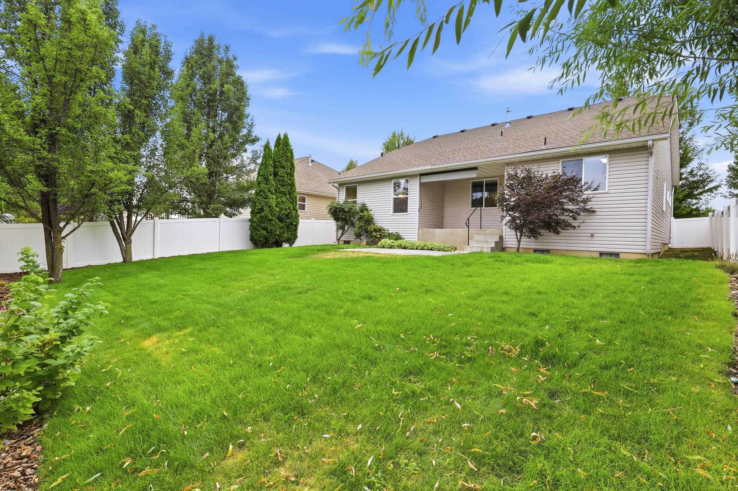 9106 N Oak St - Photo 38