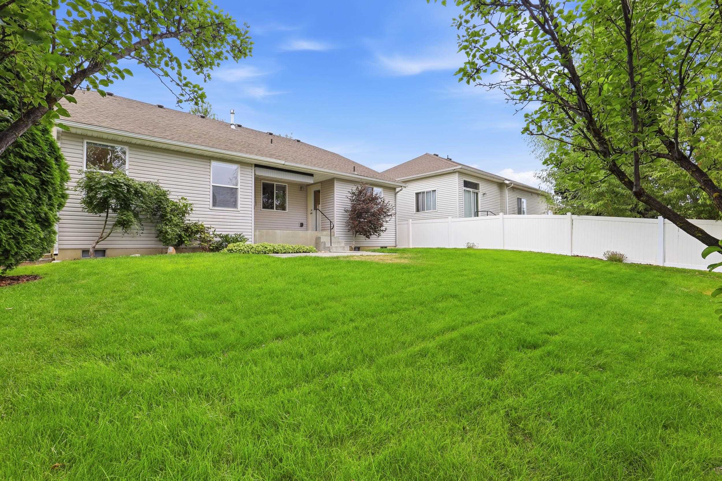 9106 N Oak St - Photo 41