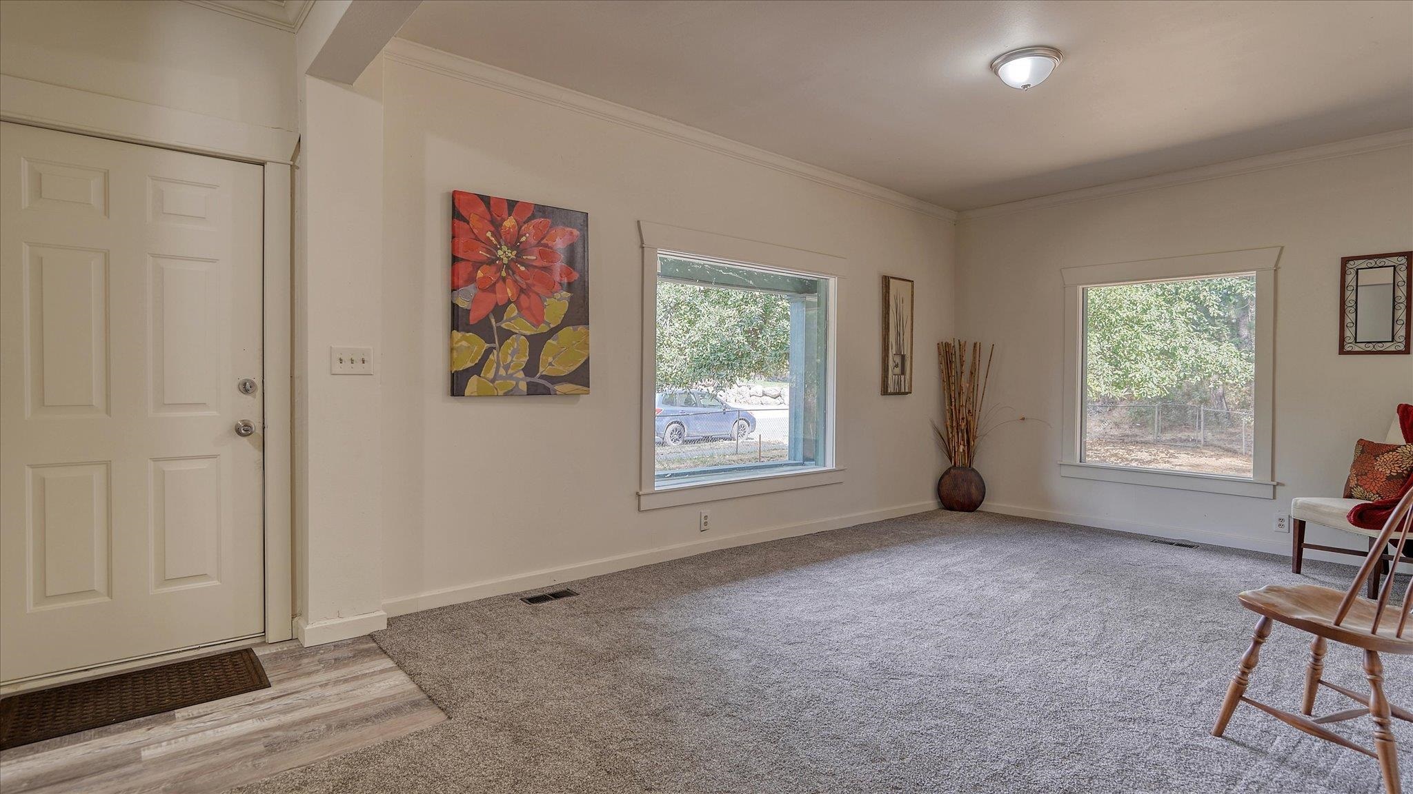 2714 E HARTSON Ave - Photo 4
