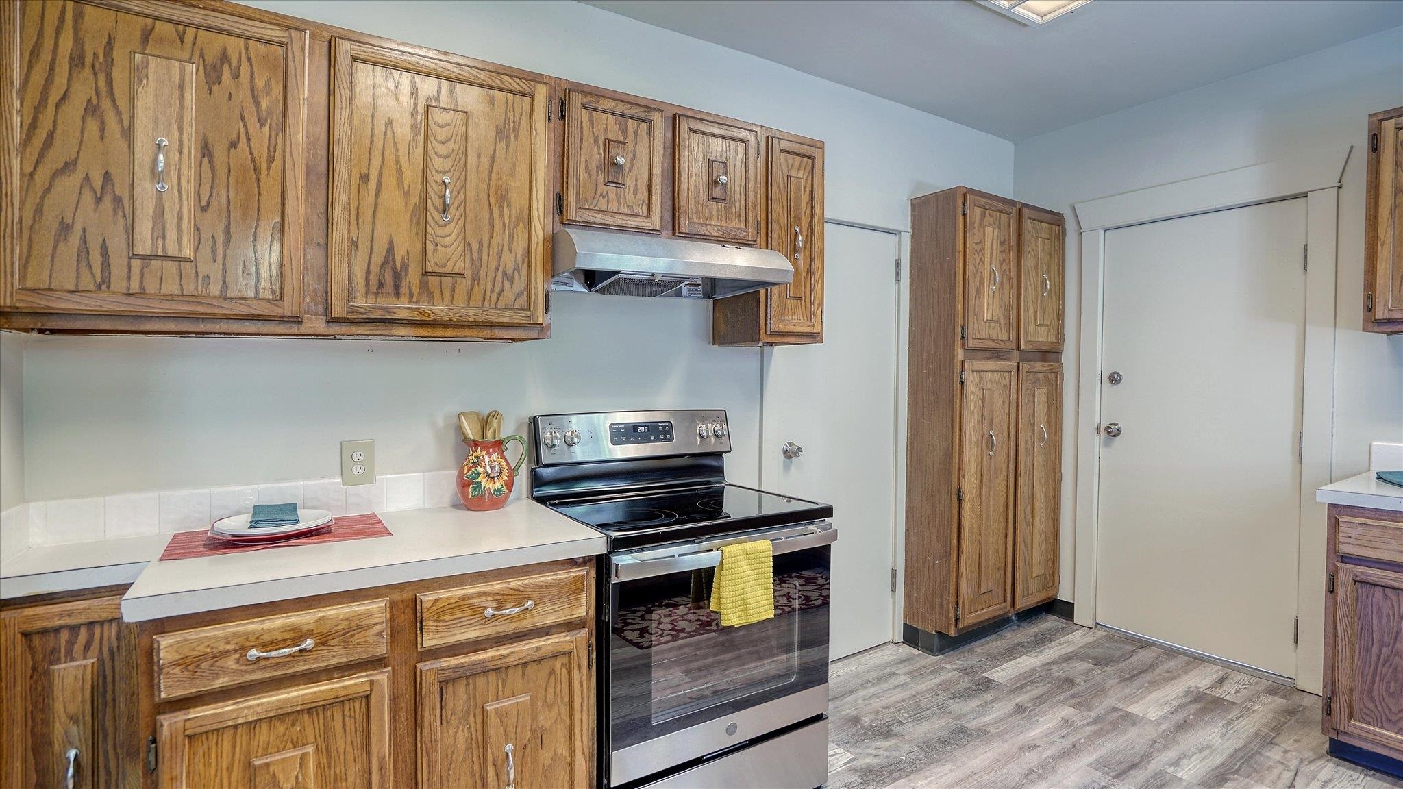 2714 E HARTSON Ave - Photo 11