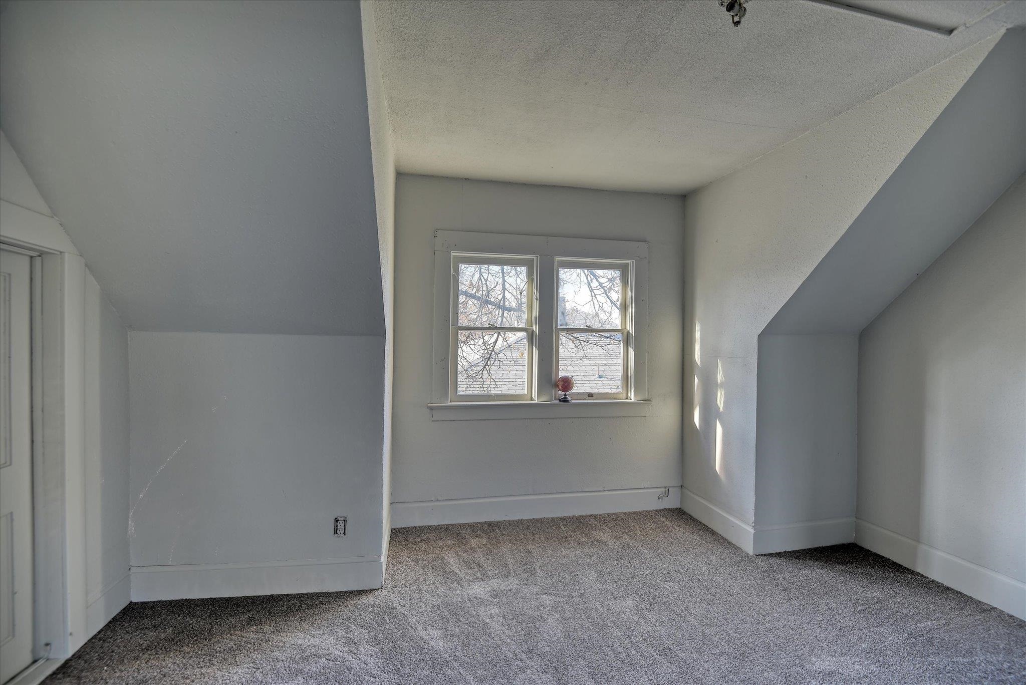 1121 W Knox Ave - Photo 28