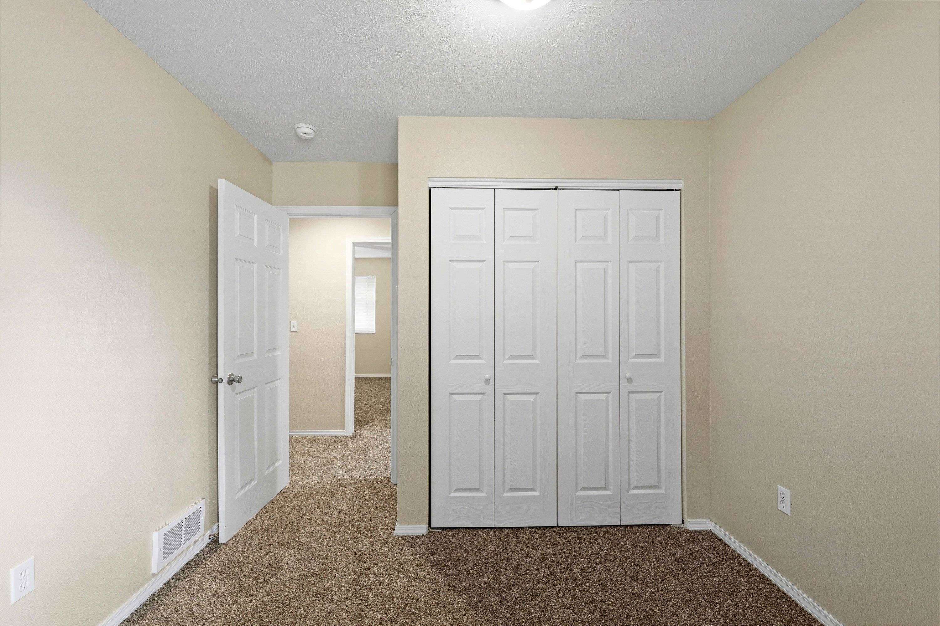 5930 N. Normandie St - Photo 21
