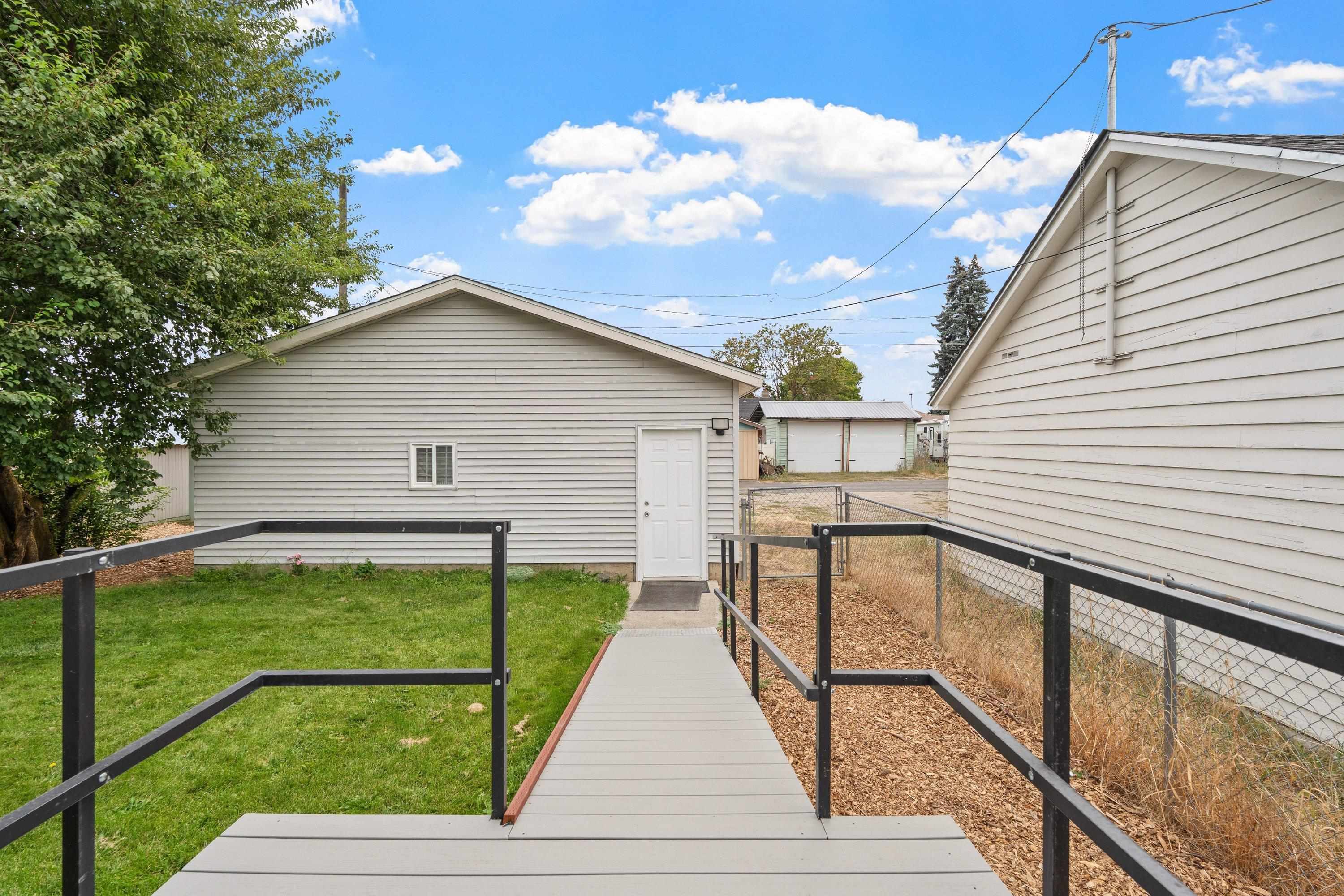 5930 N. Normandie St - Photo 26