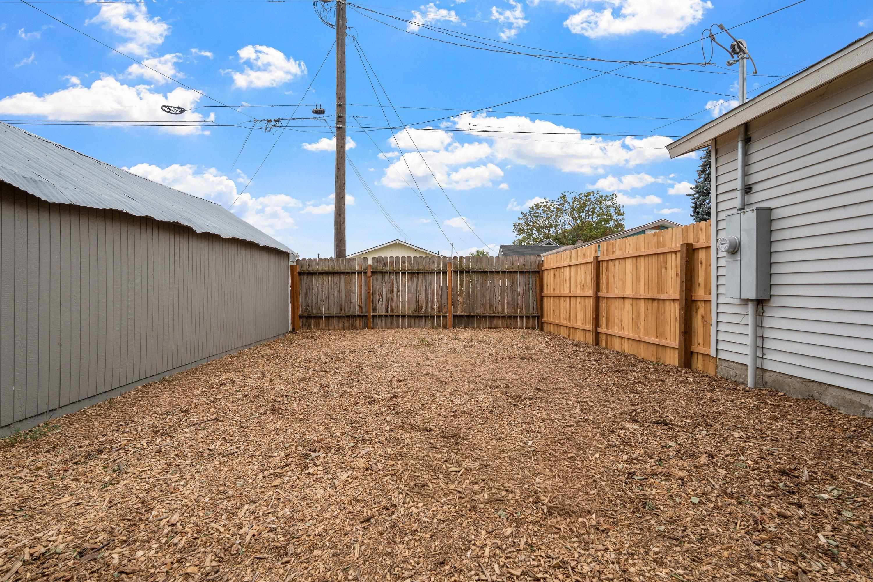 5930 N. Normandie St - Photo 32