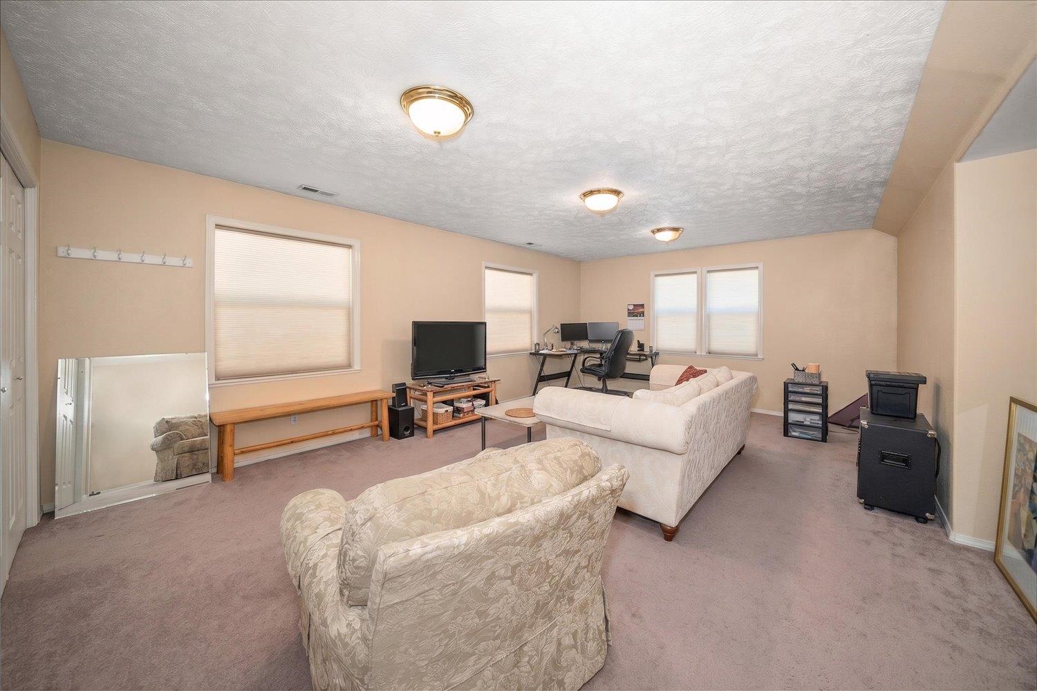 22817 E MORRIS Rd - Photo 19