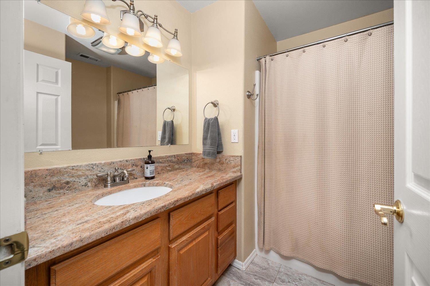 22817 E MORRIS Rd - Photo 22