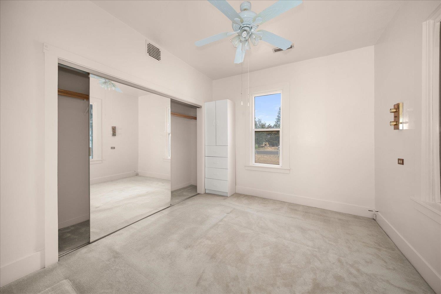 924 E Ladd St - Photo 15